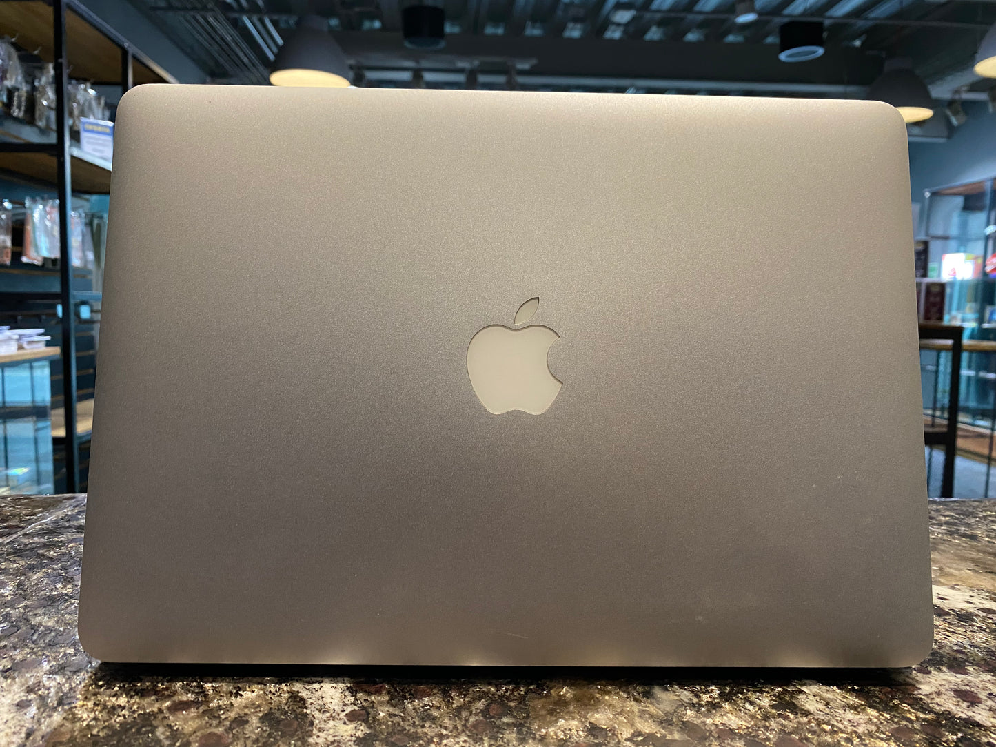 MacBook Air 2015 13" 128GB / 4GB (Producto Único)
