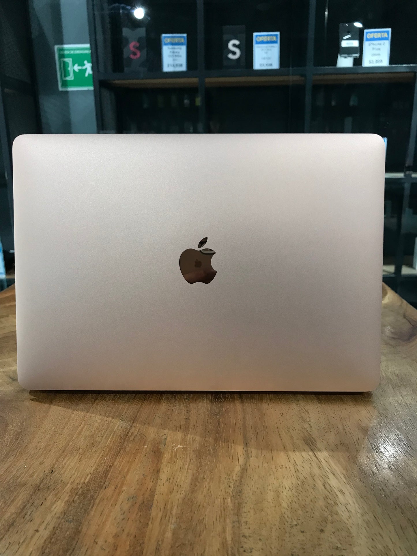 Macbook Air 13" 2019 (Producto Único)