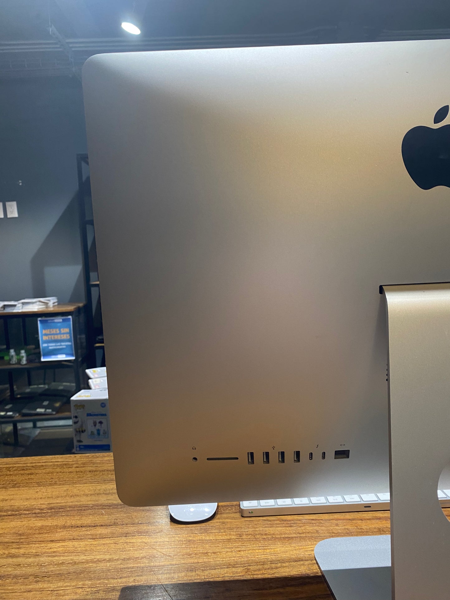 iMac 21.5 4K¨ 2017 (Producto Unico)