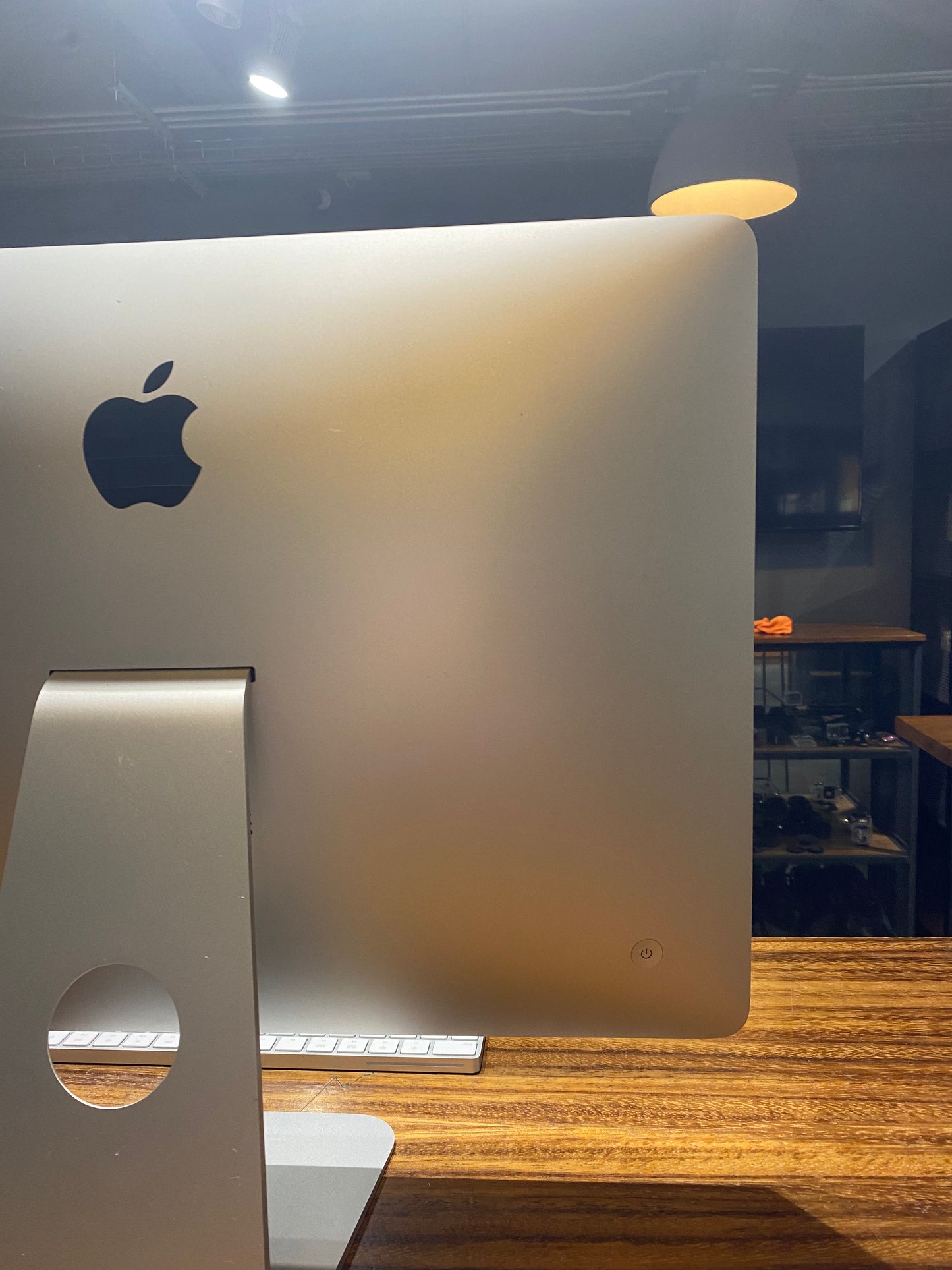 iMac 21.5 4K¨ 2017 (Producto Unico)