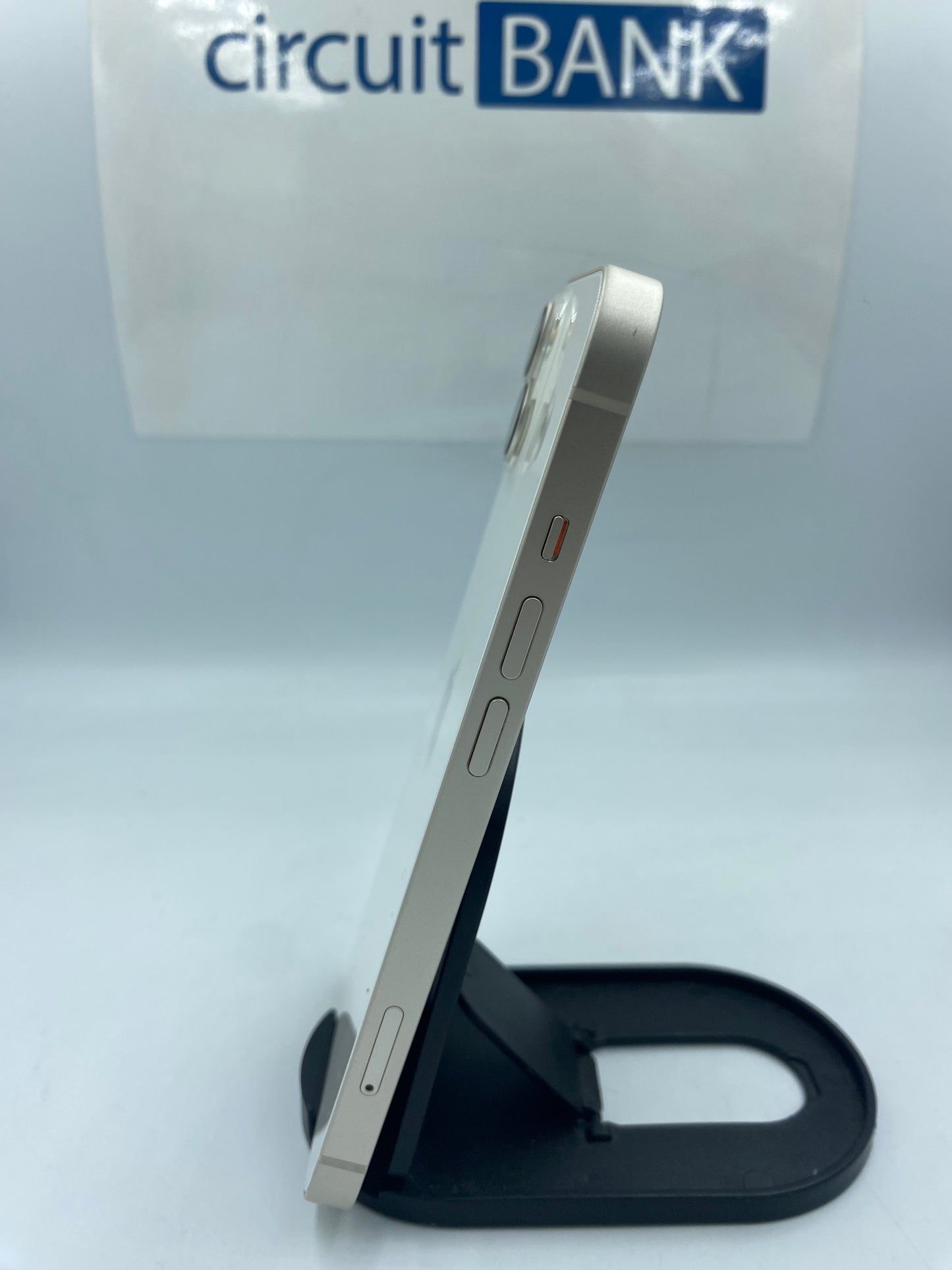iPhone 13 128GB (Producto Único)
