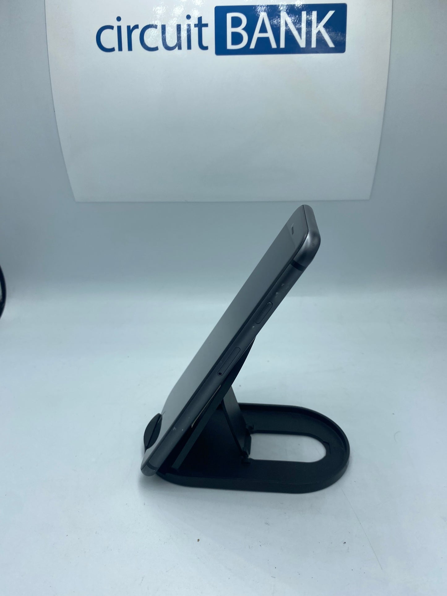 iPhone 8 64GB (Producto Único)