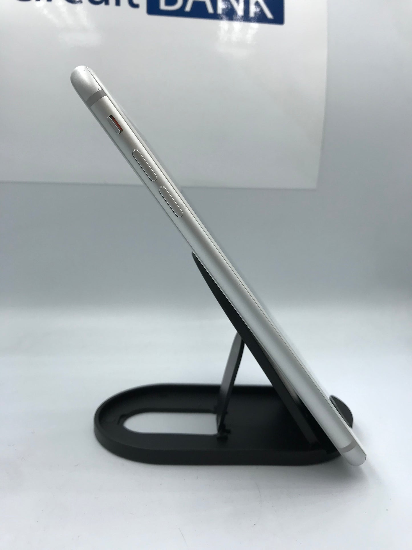 iPhone 8 Plus (Producto único)