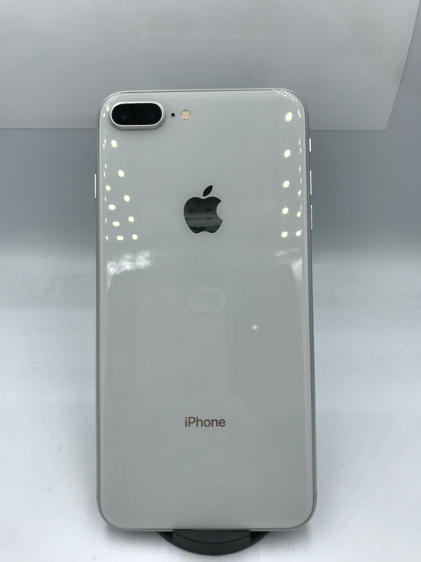 iPhone 8 Plus (Producto único)