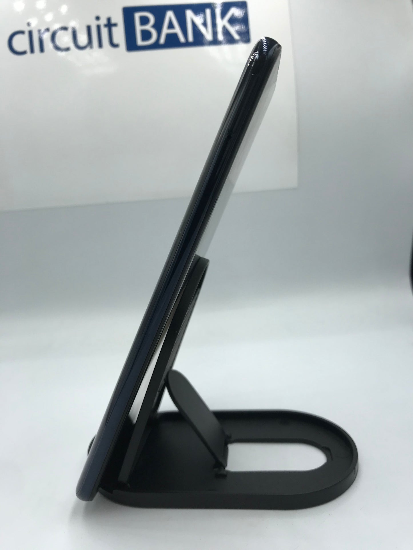 Samsung Galaxy A30s 64GB (Producto Único)
