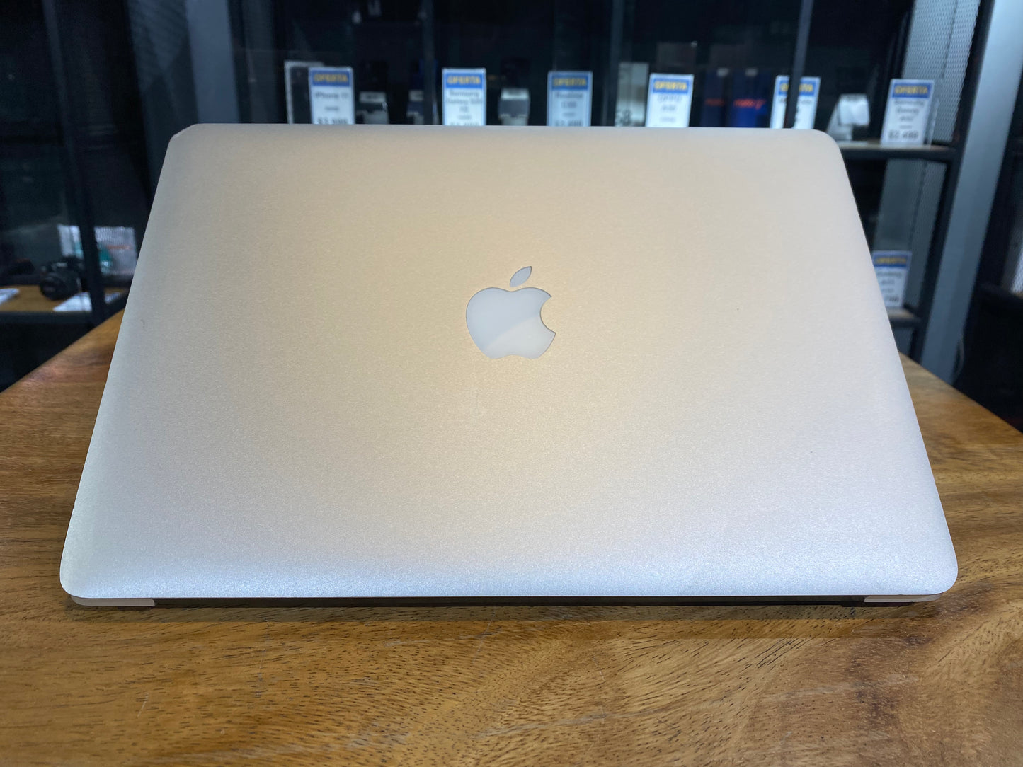 MacBook Air 13" 2017 (Producto Único)