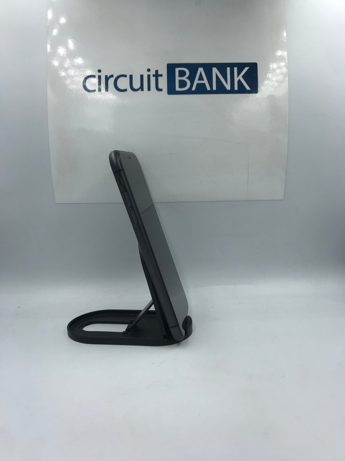 iPhone 11 64GB (Producto ùnico)