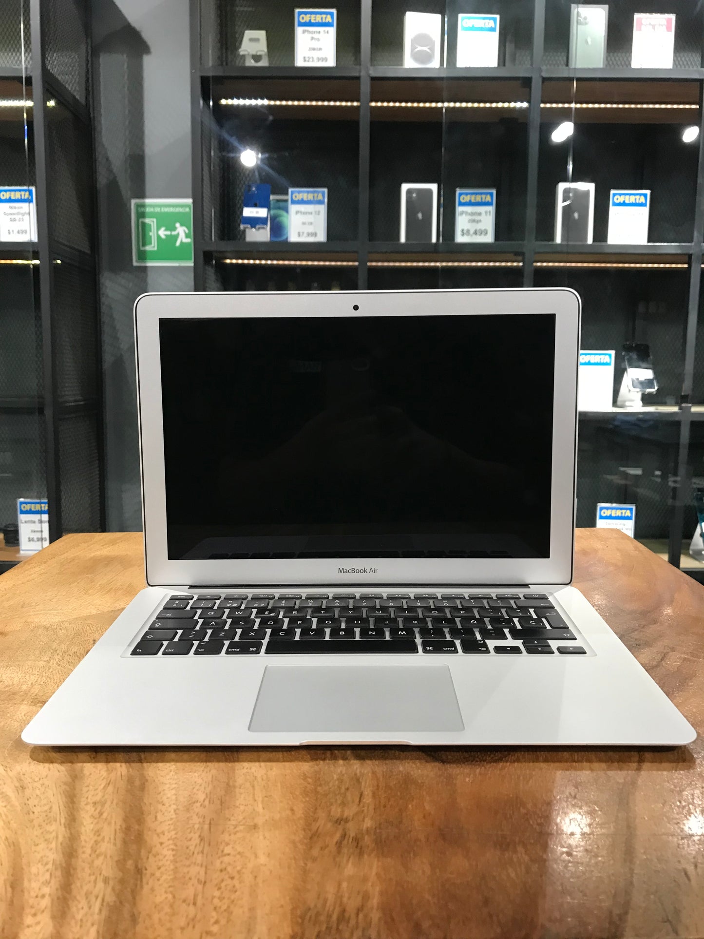 Macbook Air 13" 2015 (Producto Único)