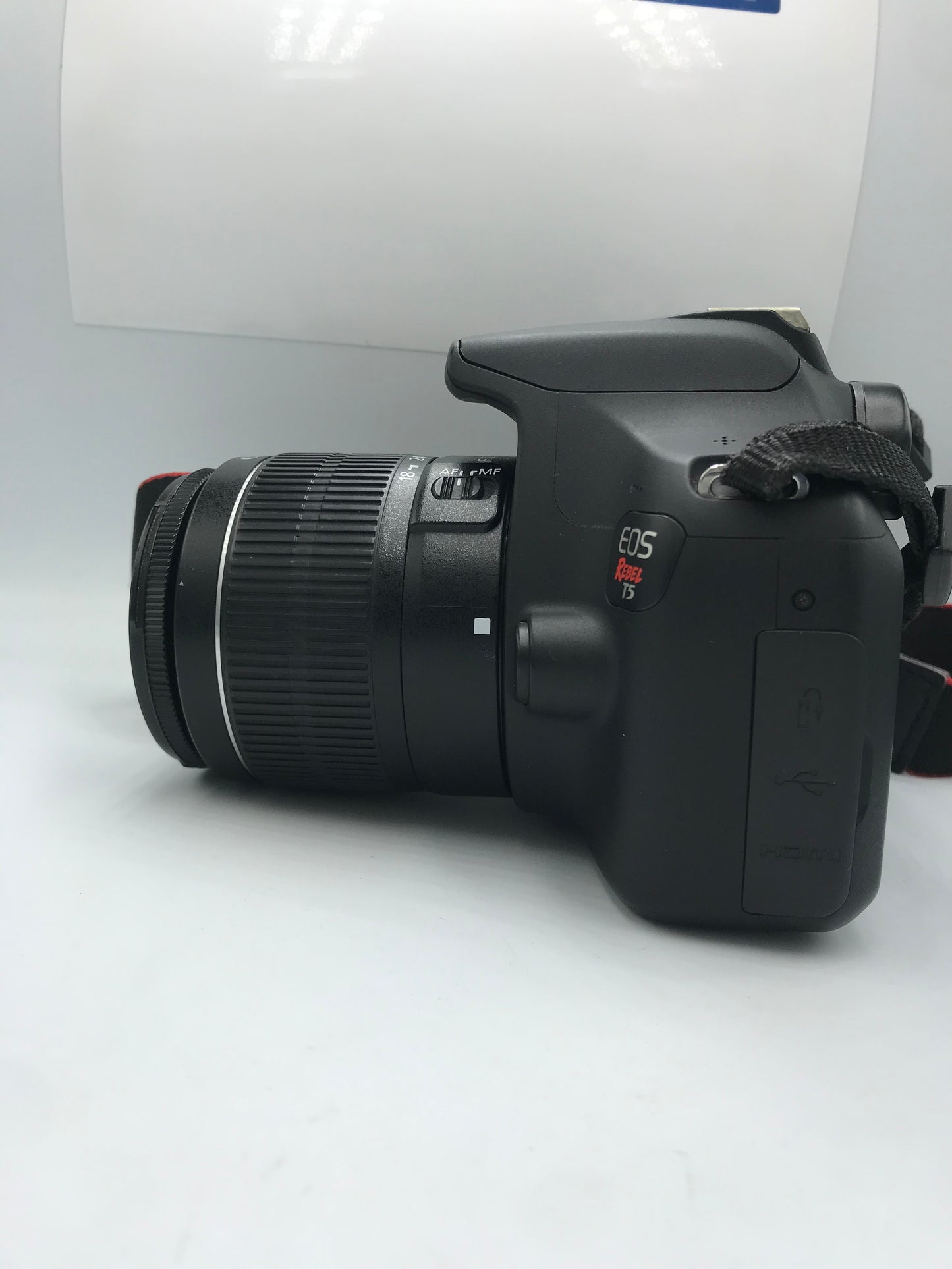Canon T5 + 18-55mm (Producto Unico)
