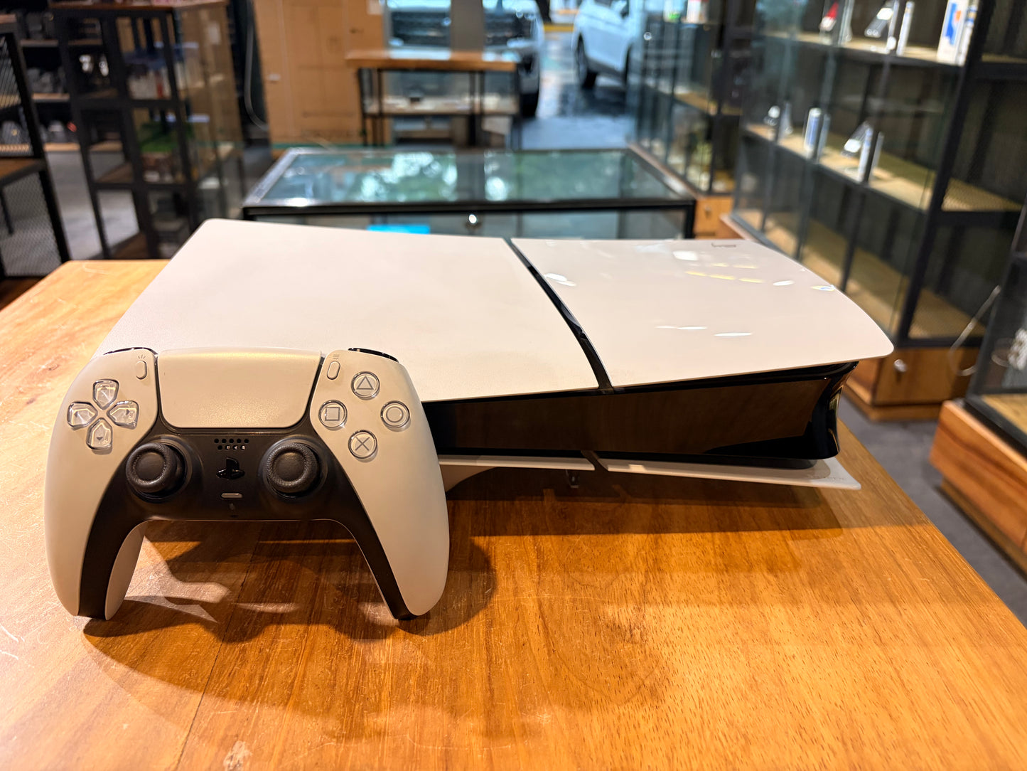 Plastation 5 Slim 1TB