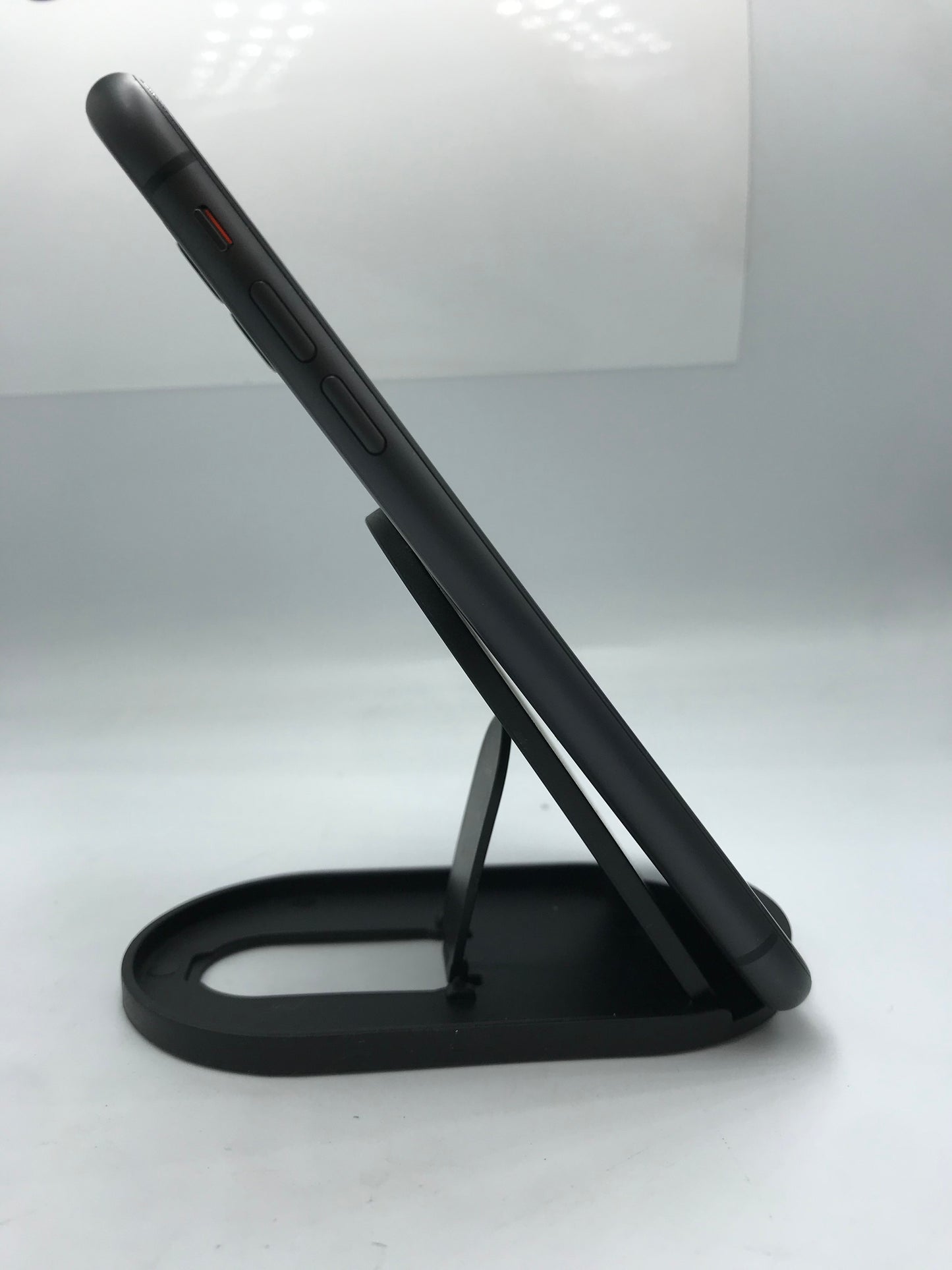 iPhone 11 128GB (Producto único)