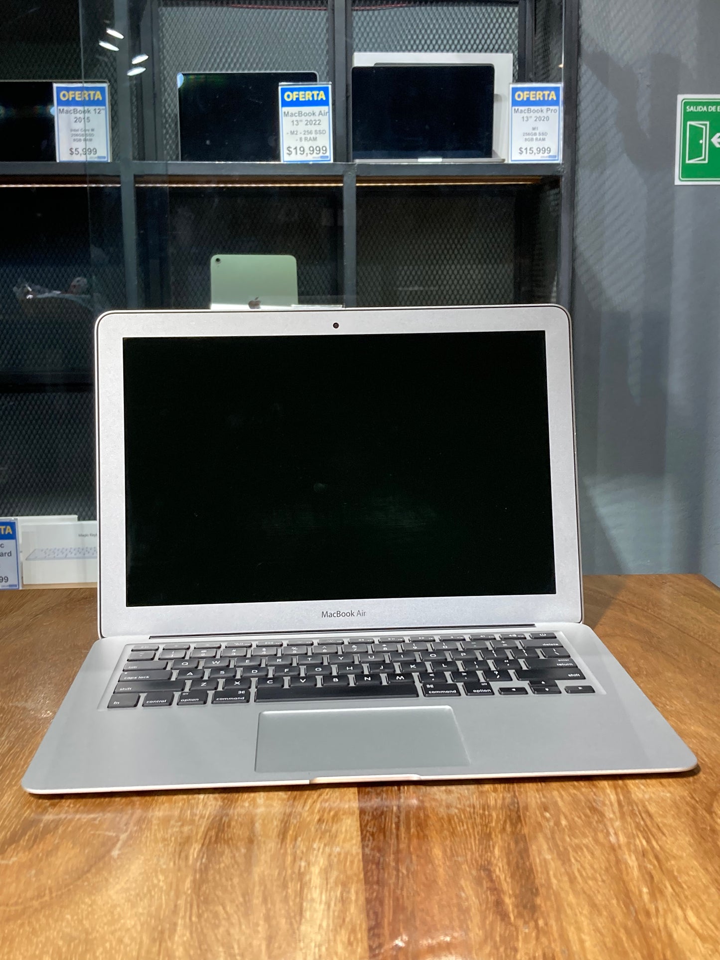 Macbook Air 13" 2017 (Producto Única)