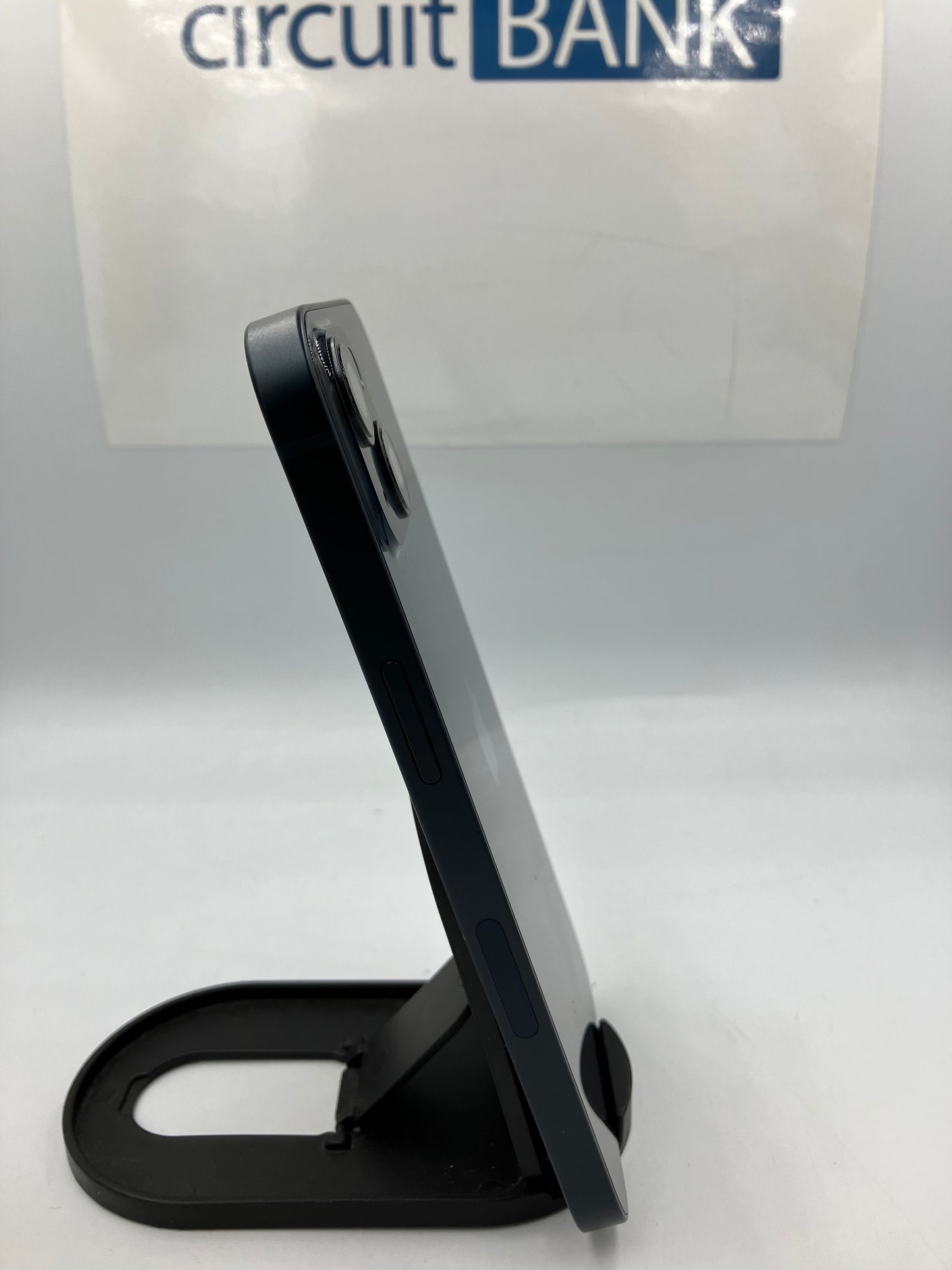 iPhone 13 128GB (Producto Único)