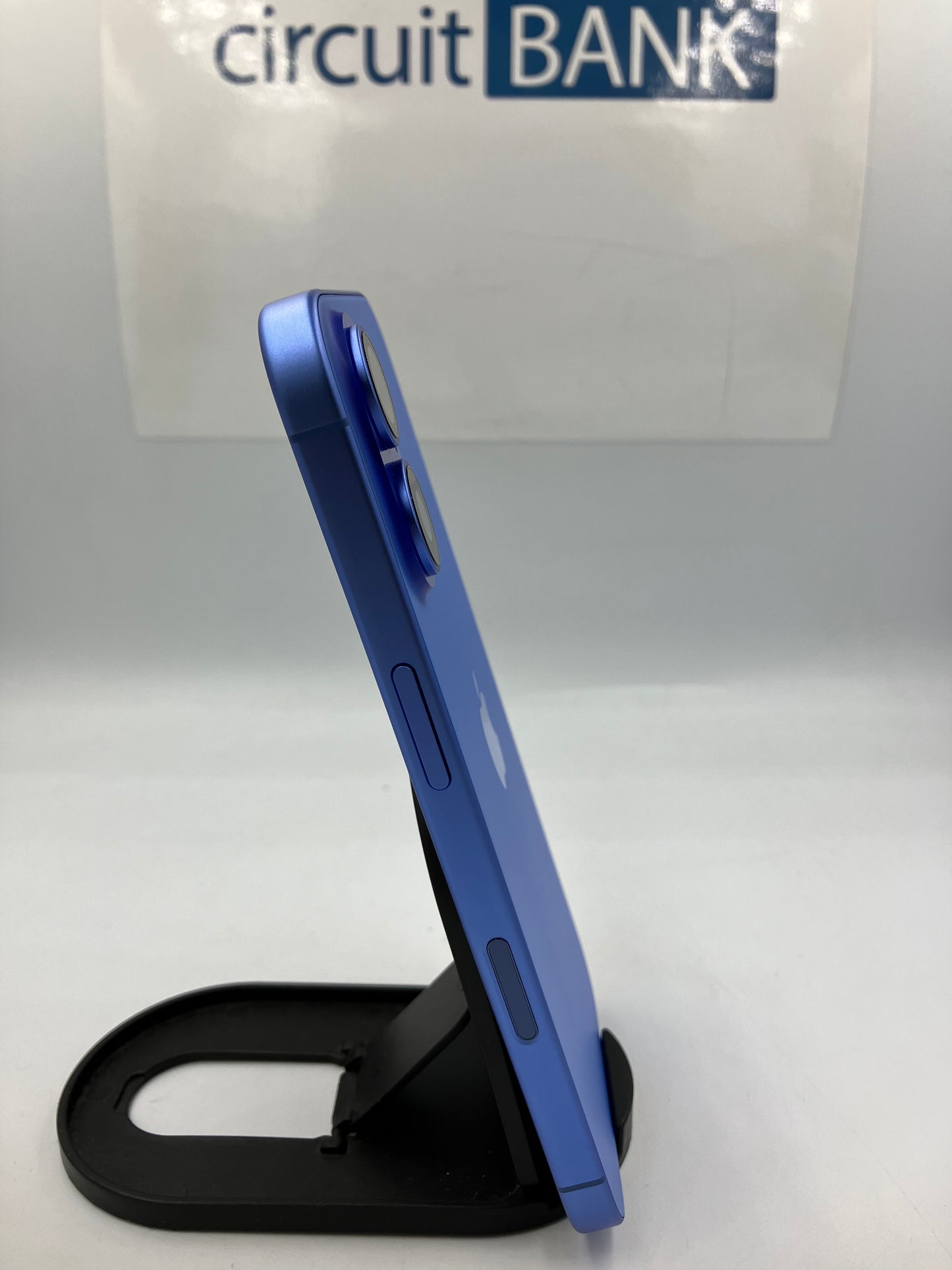 iPhone 16 128GB (Producto Único)