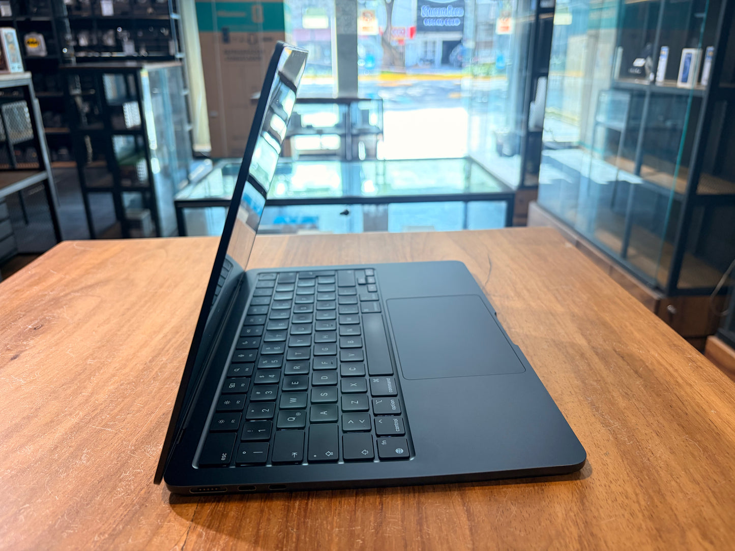 MacBook Air M2 "13" (2024)