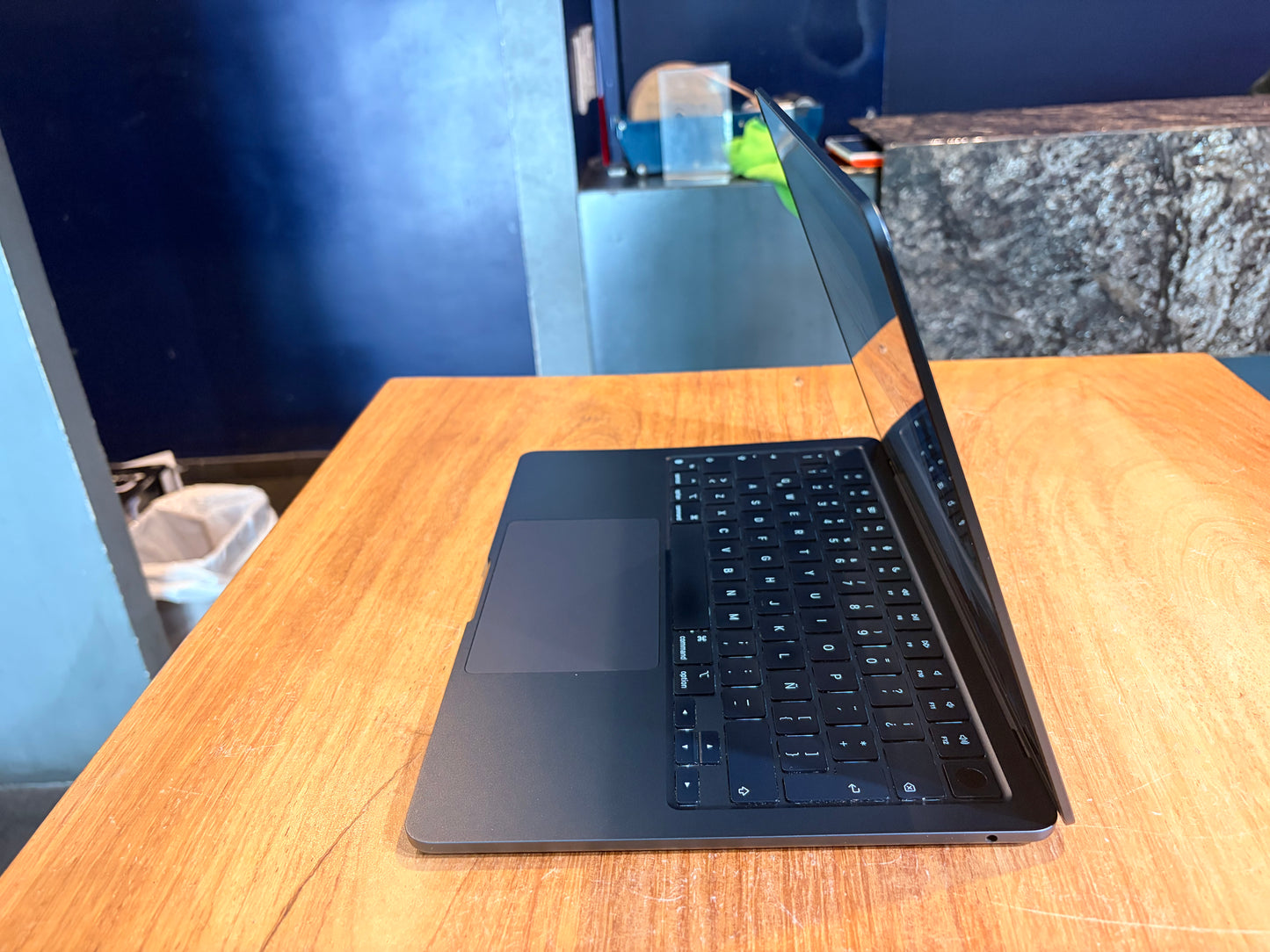 MacBook Air M2 "13" (2024)