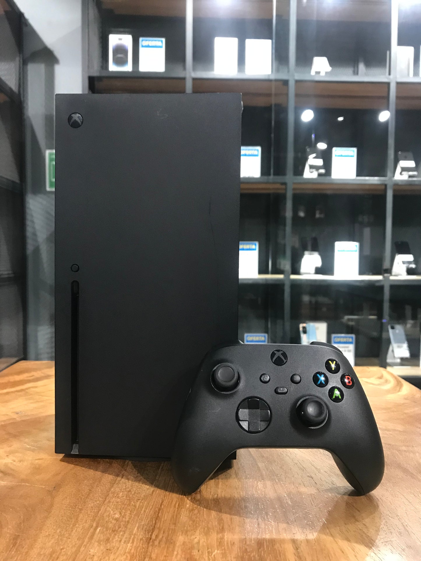 Xbox Series X 1TB (Producto Único)
