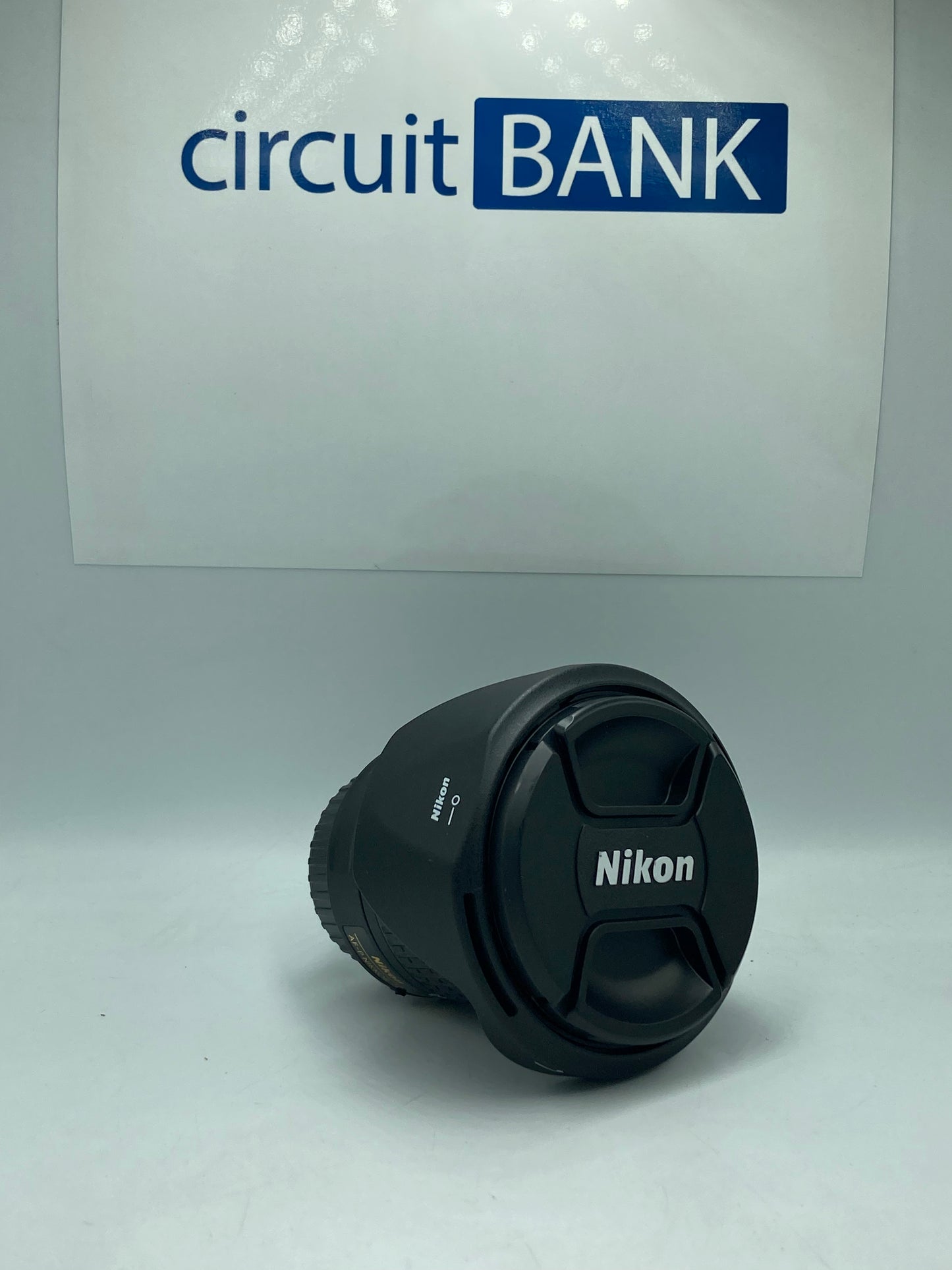 Lente Nikon DX VR 10-20mm (Producto Único)