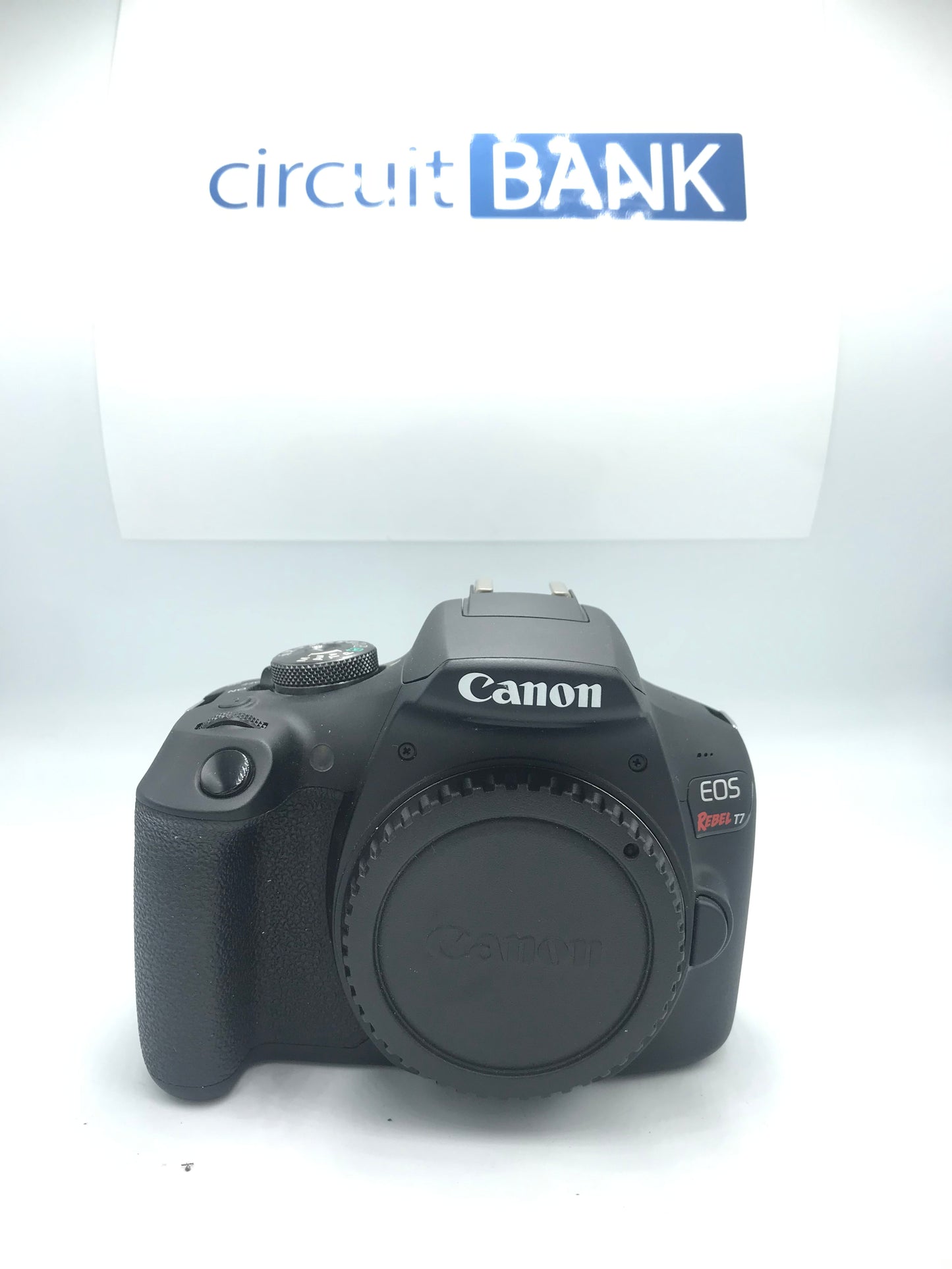 Canon EOS REBEL T7 EF-S 18-55mm IS II Kit (Producto Unico)