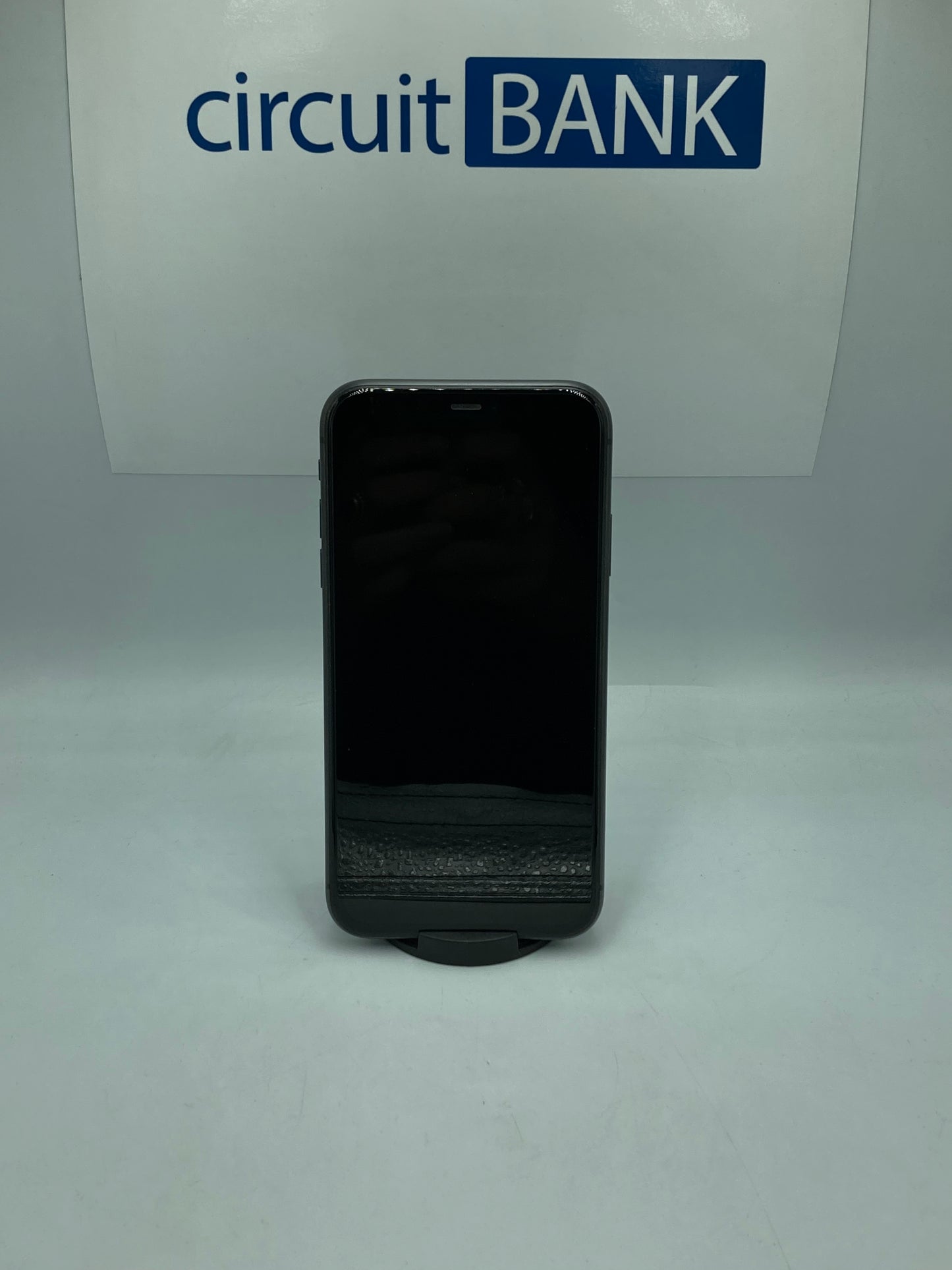 iPhone 11 64 GB (Producto Unico)