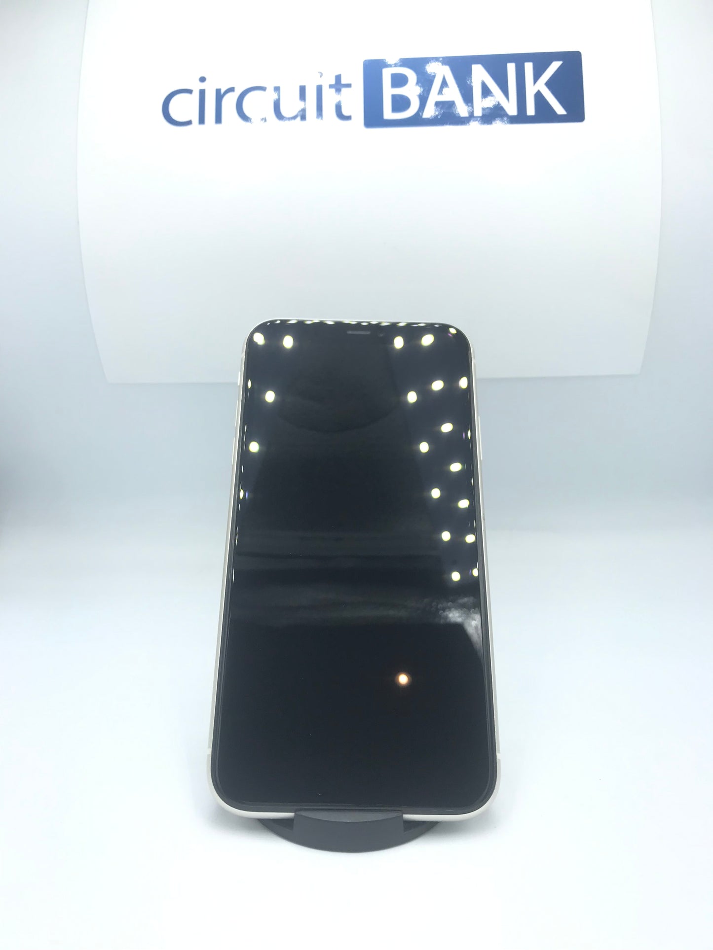 iPhone 11 64GB (Producto Unico)