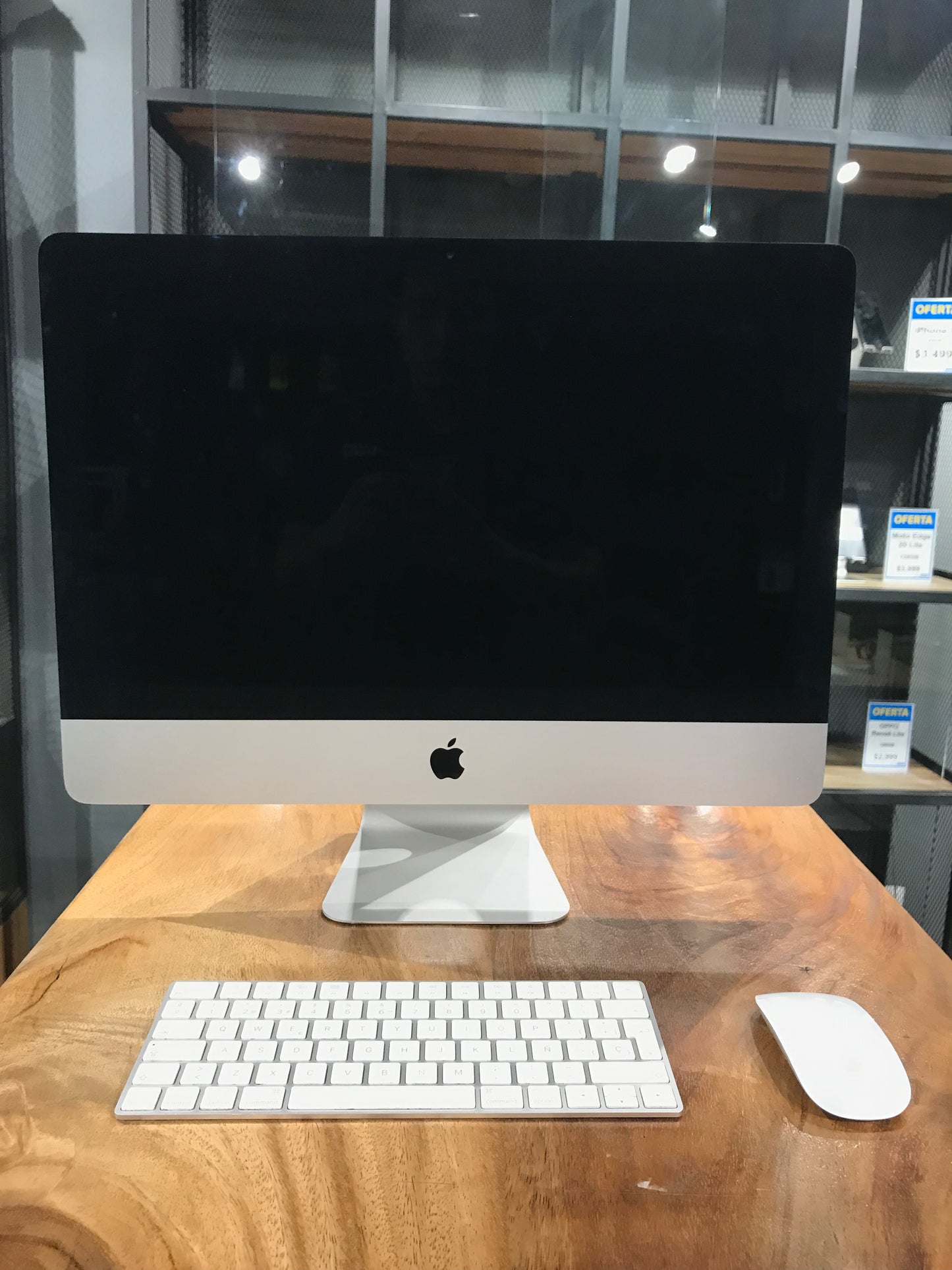 iMac 21.5" 2015 (Producto Unico)