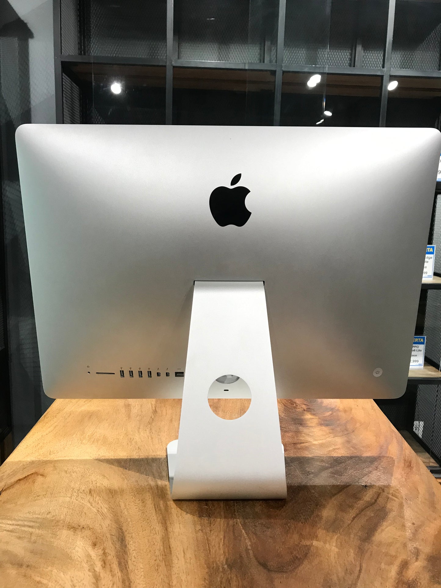 iMac 21.5" 2015 (Producto Unico)