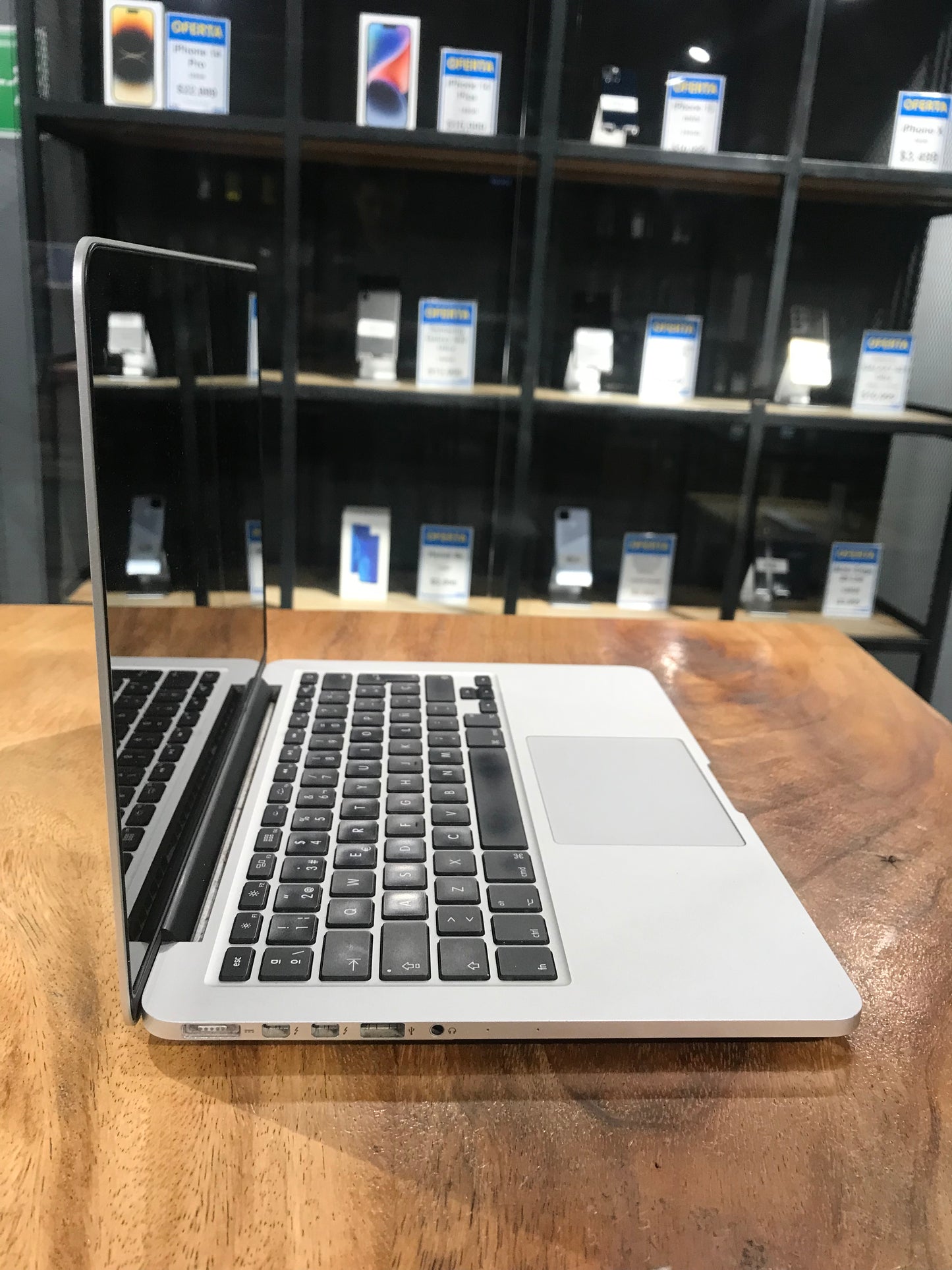 MacBook Pro 13" Retina 2015 (Producto Unico)