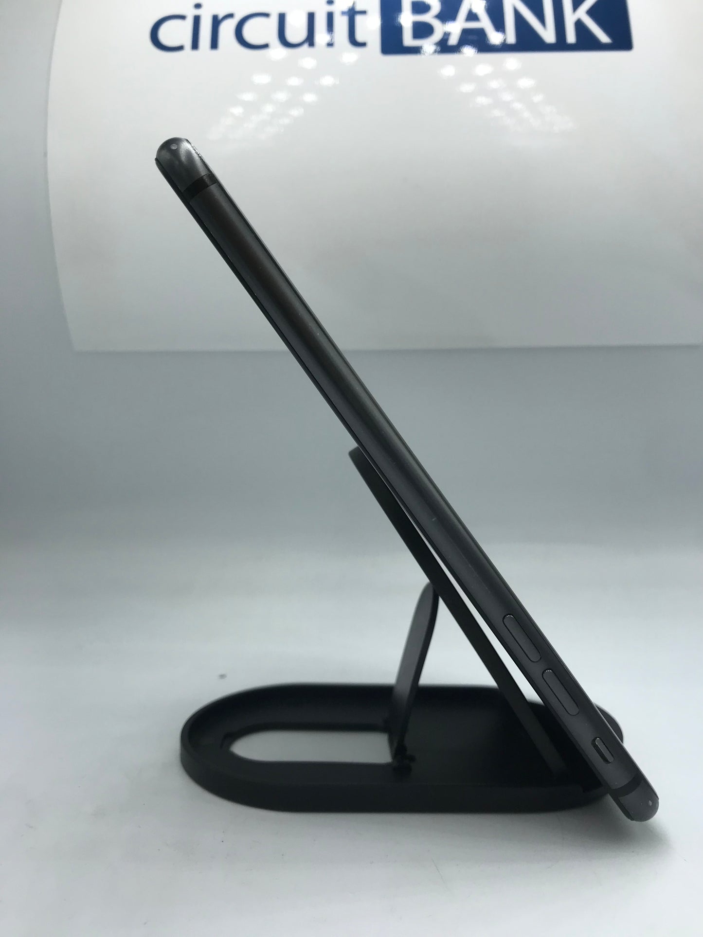 iPhone 8 Plus 64GB (Producto Único)