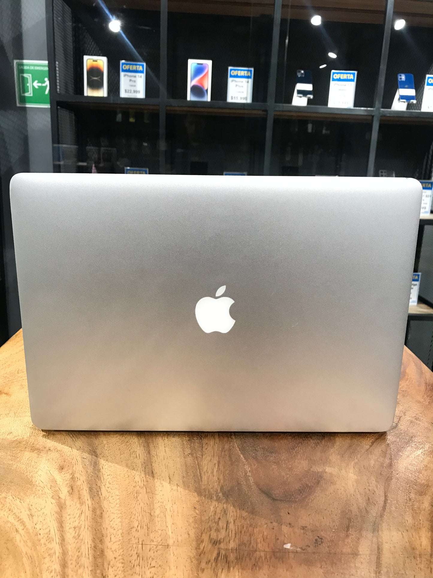 MacBook Pro 15" Retina 2015 (Producto Unico)