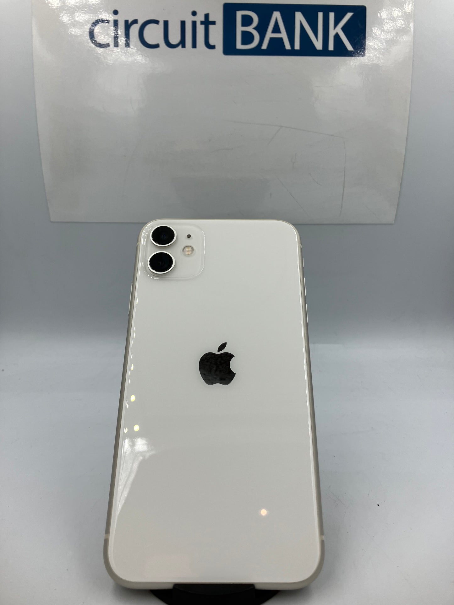 iPhone 11 64GB