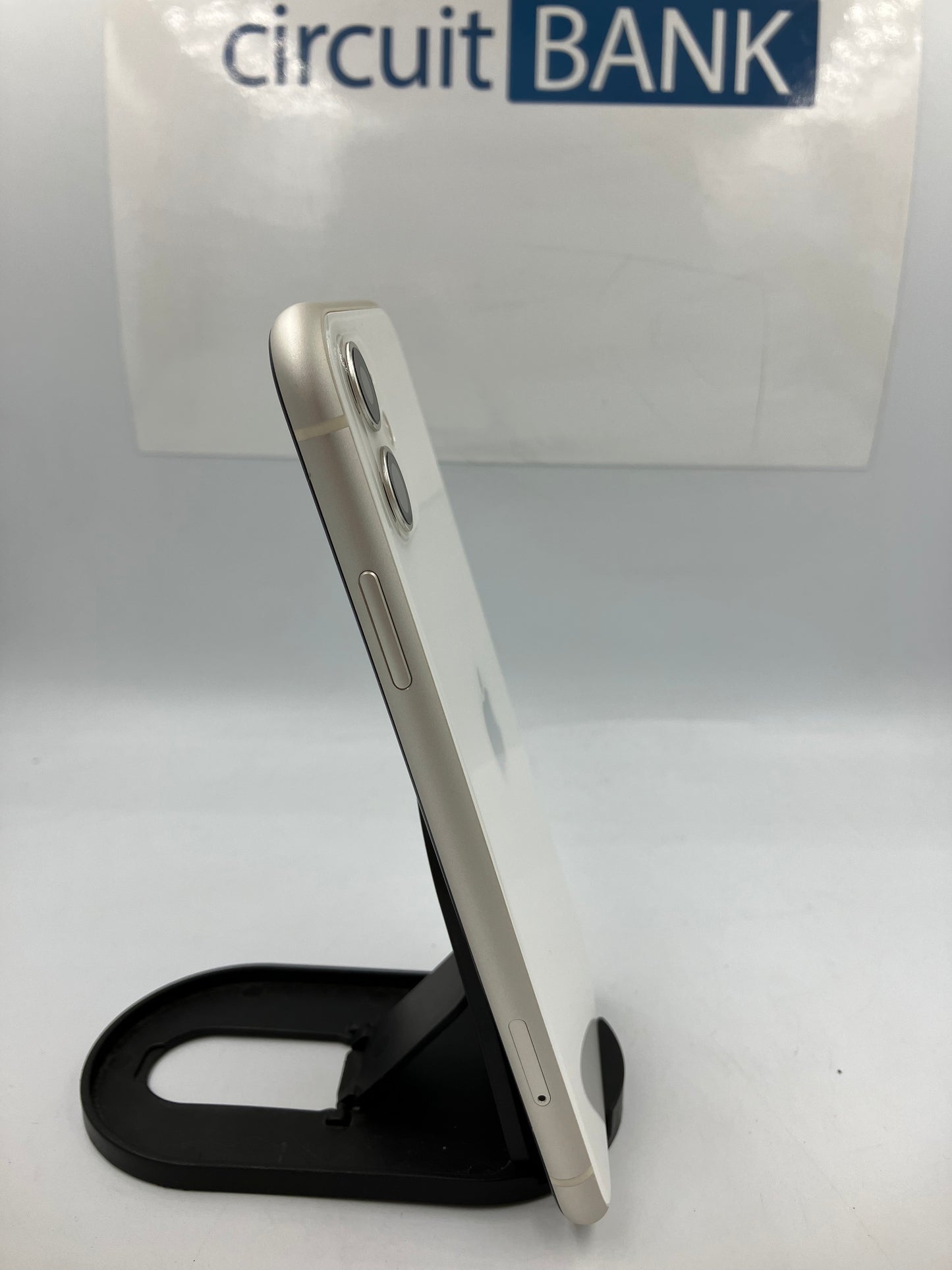 iPhone 11 64GB
