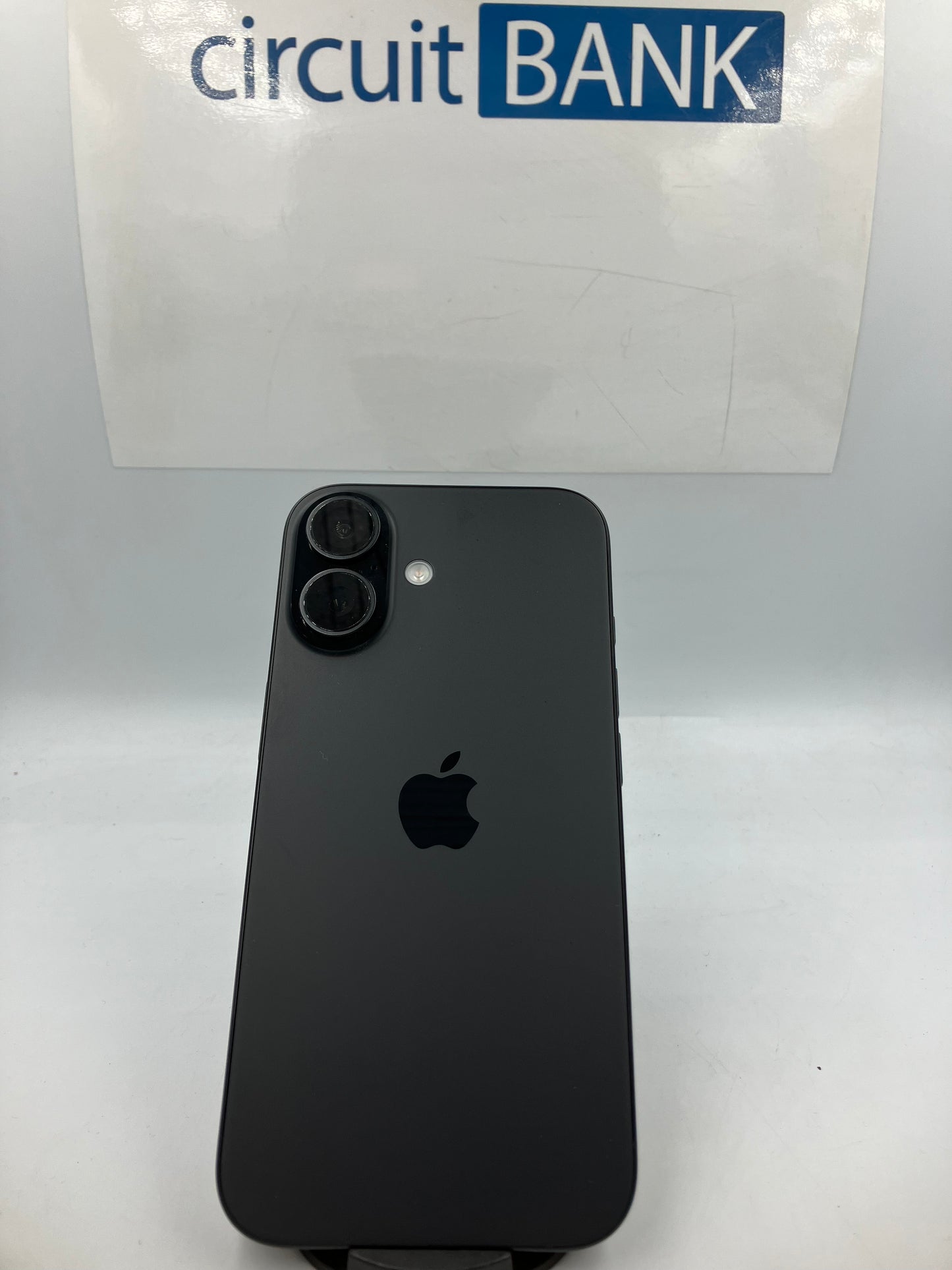 iPhone 16 128GB