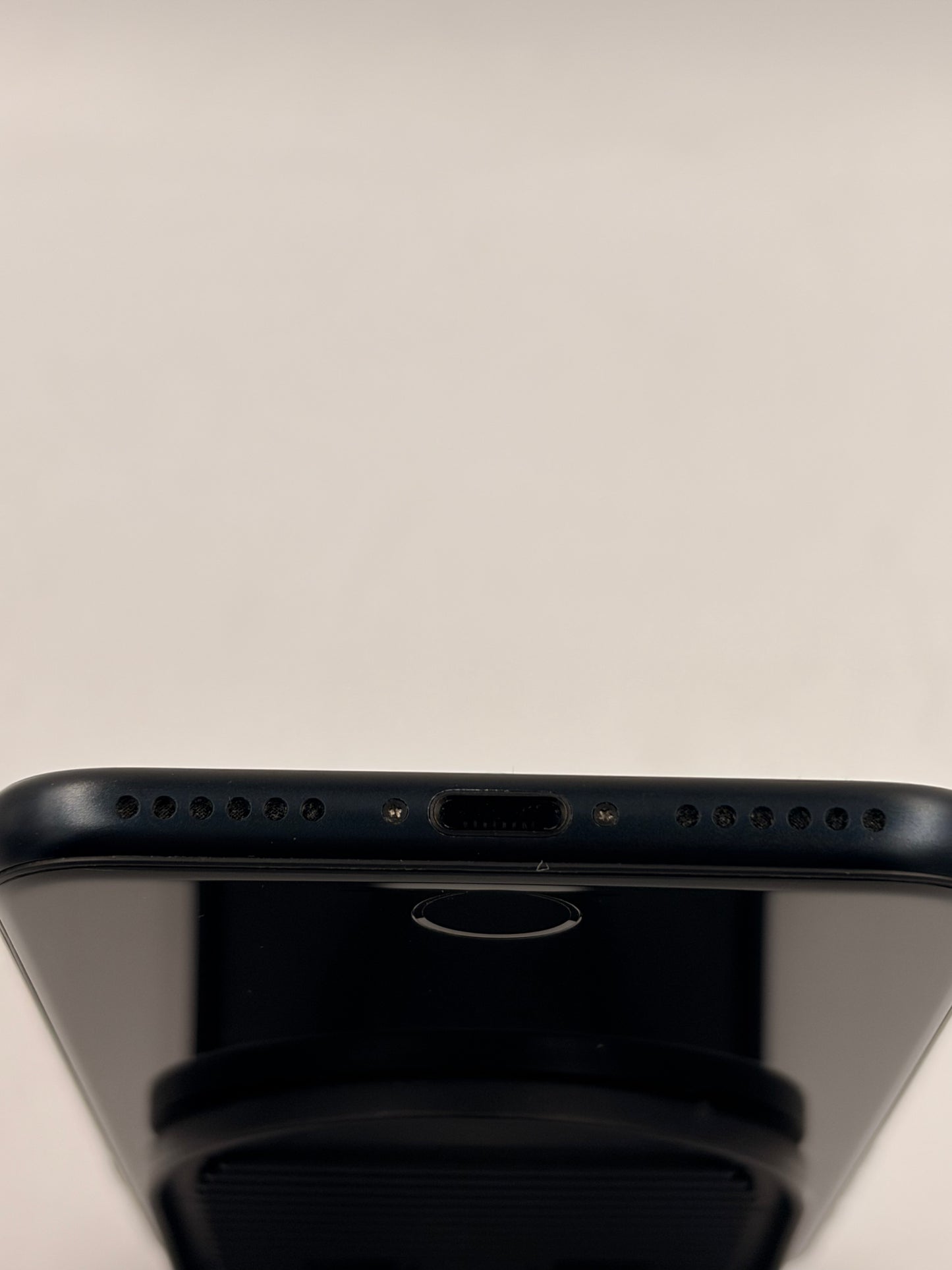 Apple iPhone SE