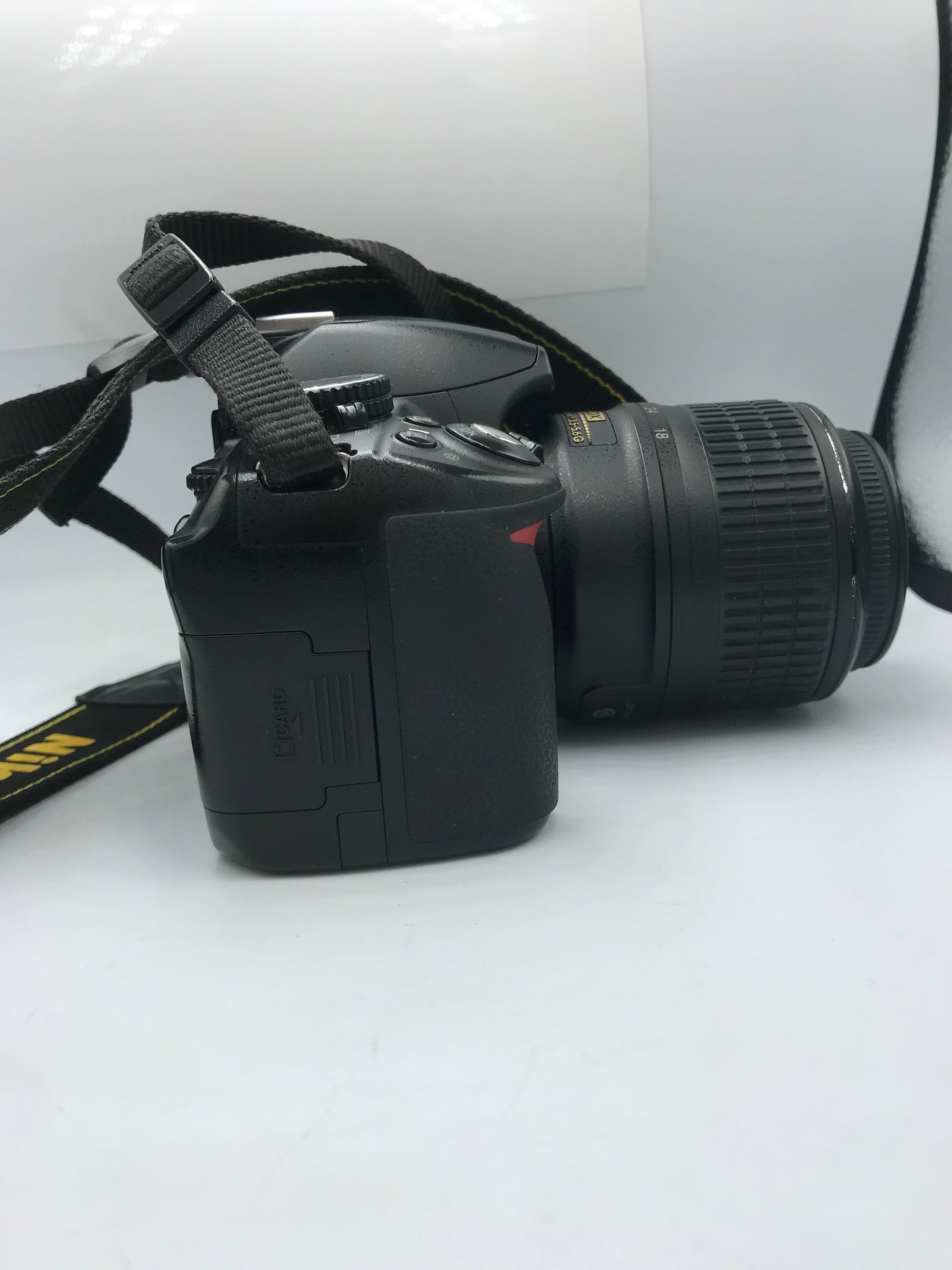 Camara Nikon D3100 (Producto Único)