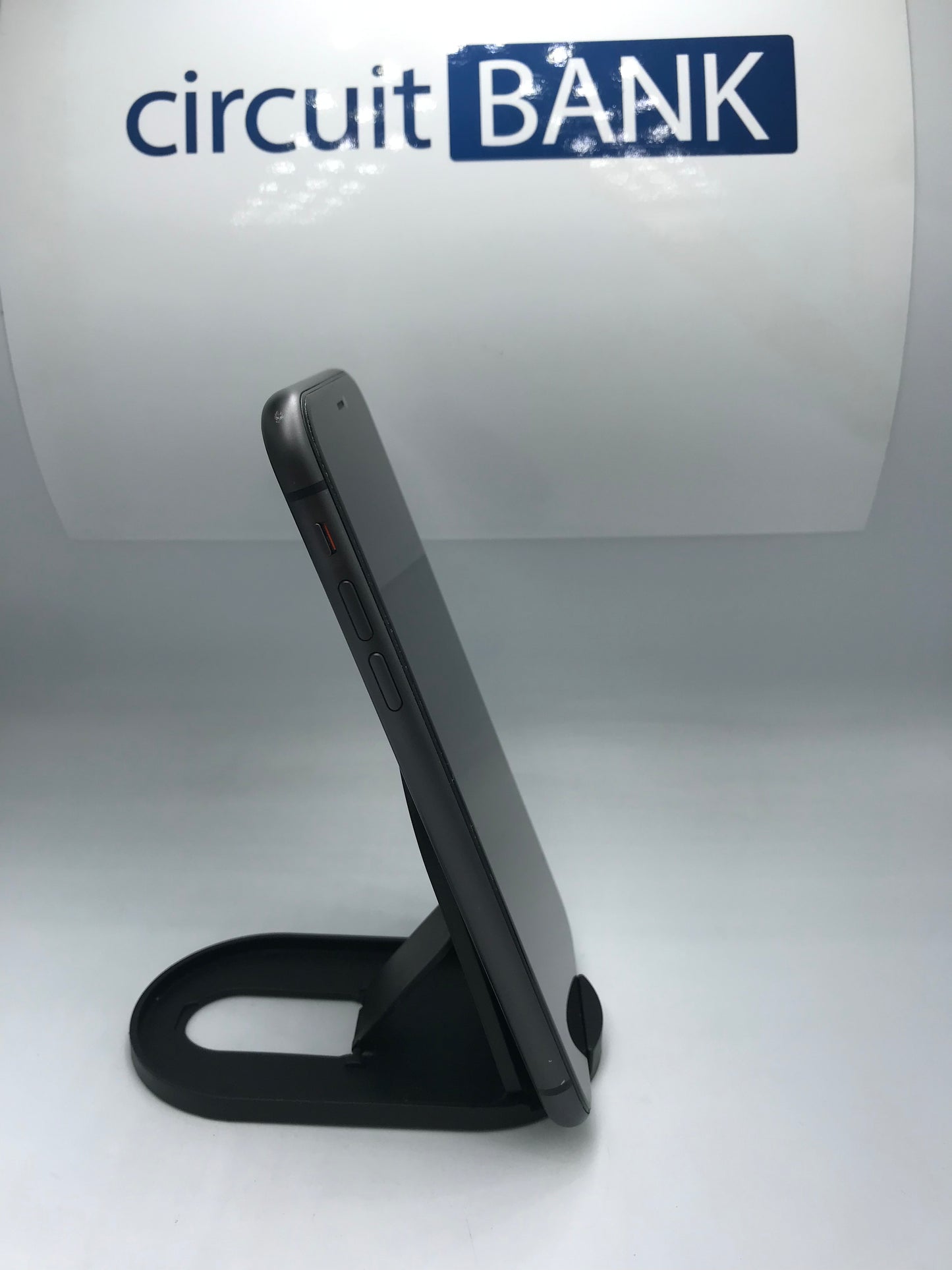 iPhone 11 64GB (Producto Único)