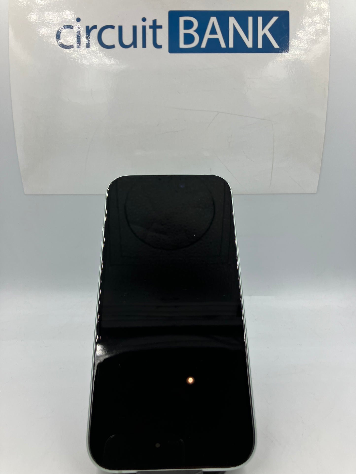 iPhone 15 128GB