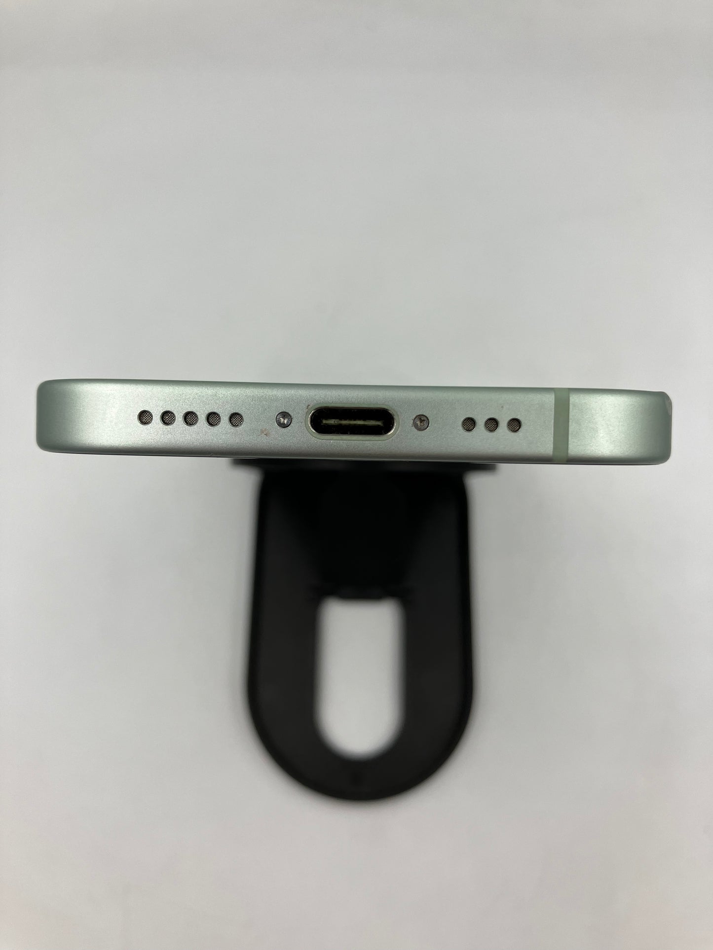 iPhone 15 128GB