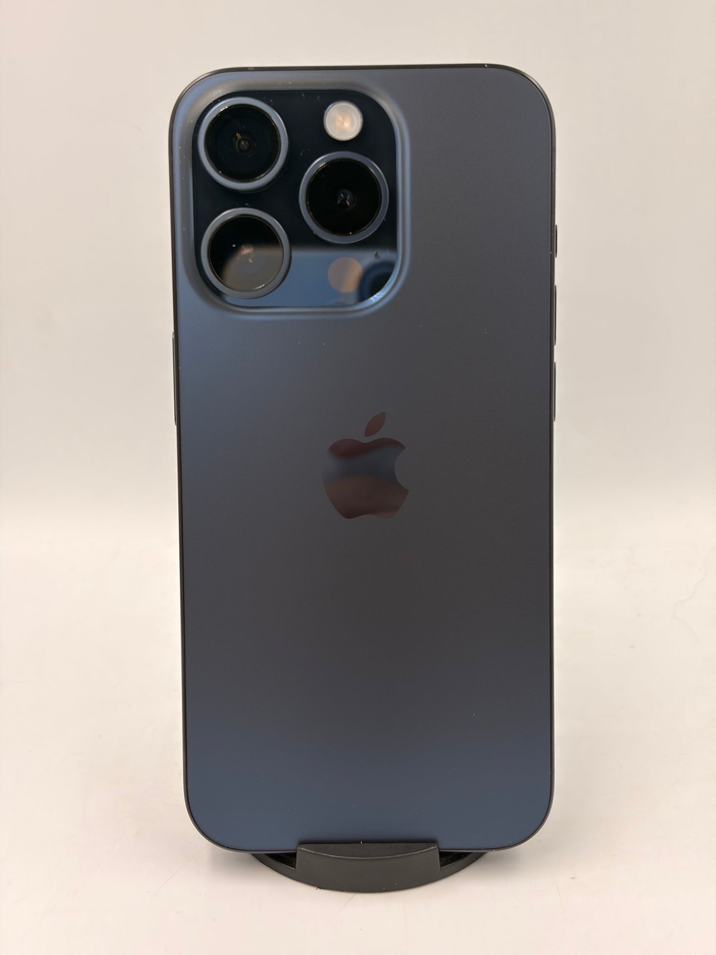 Apple iPhone 15 Pro