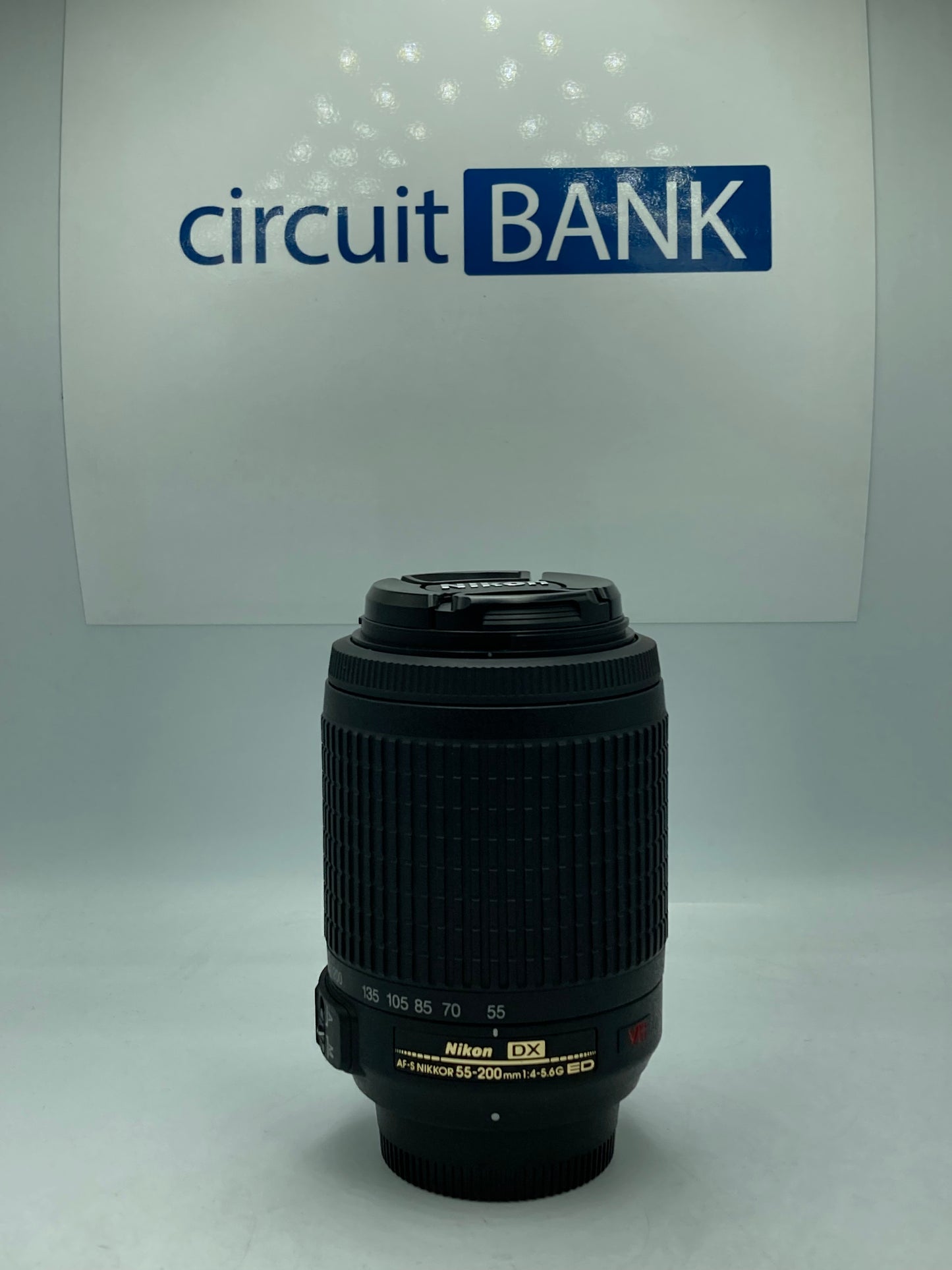 Lente Nikon 55-200mm 1:4-5.6G ED (Producto Único)