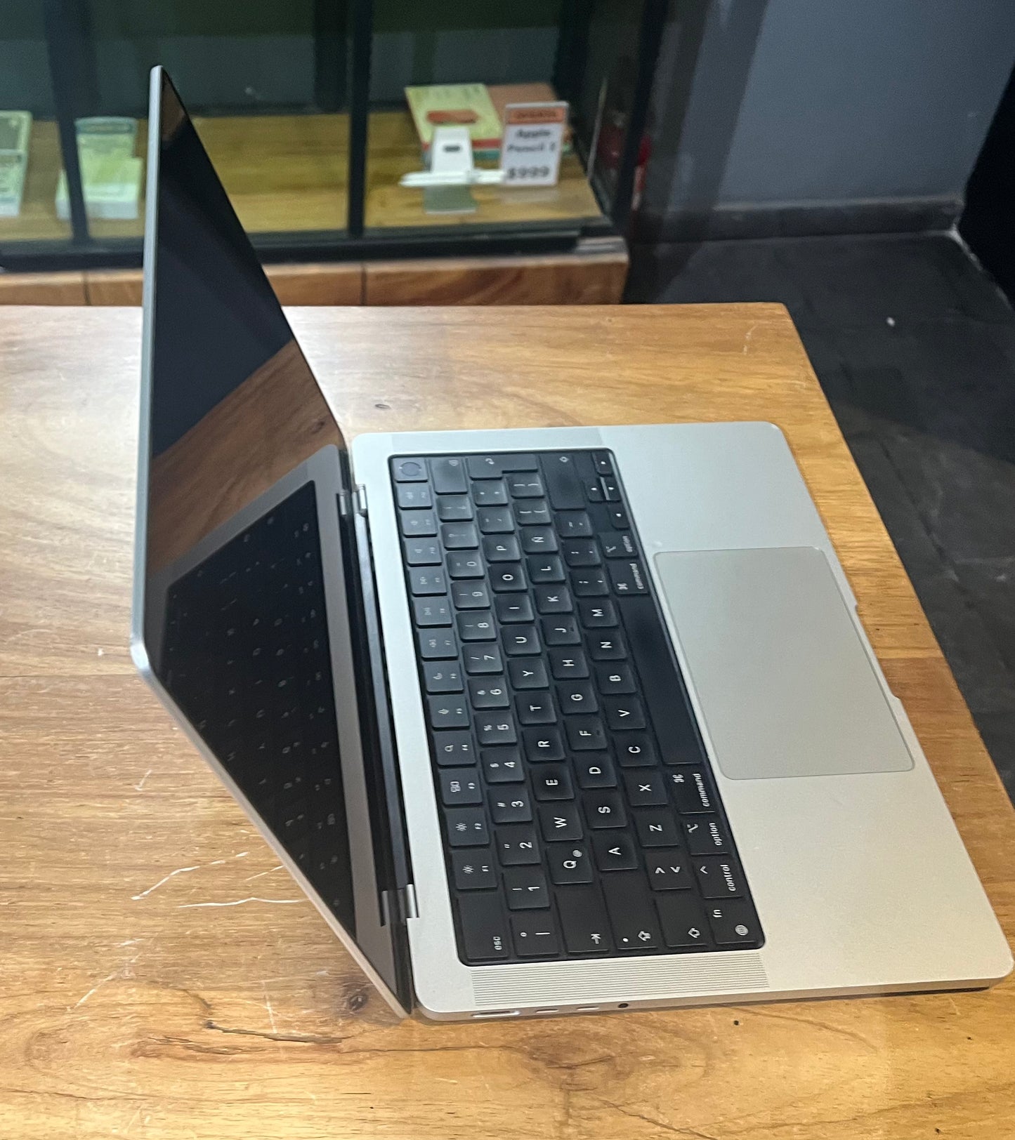 Apple Macbook Pro 14" M2 Pro