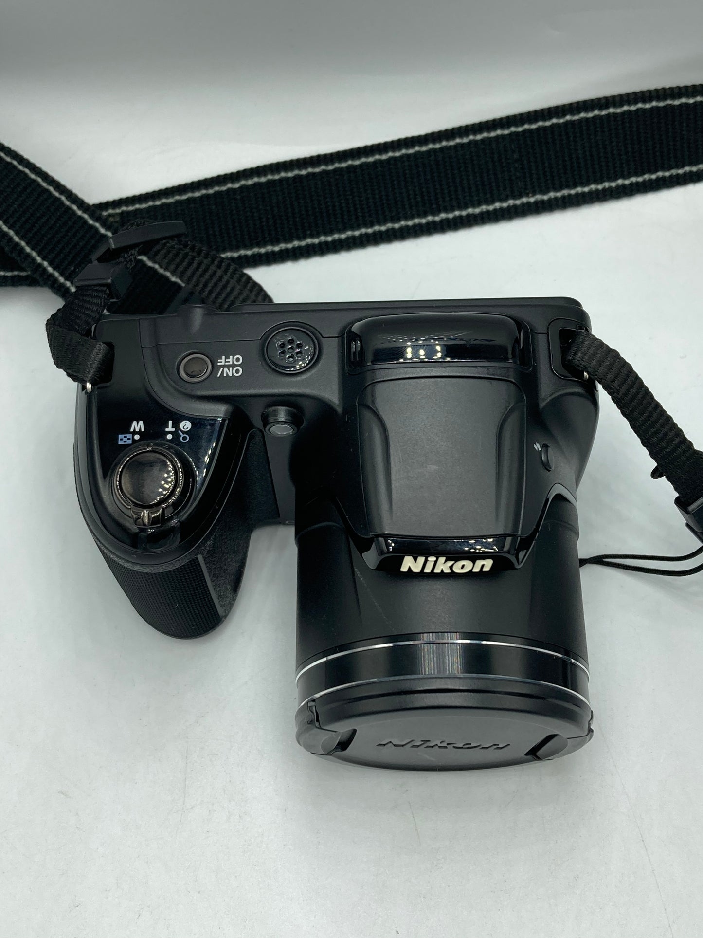Cámara Nikon Coolpix L340 (Producto Único)