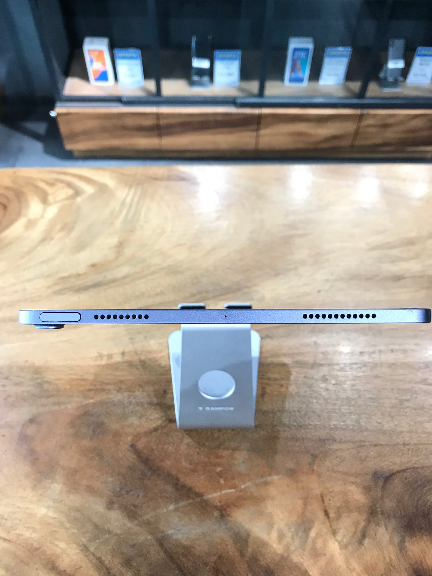 iPad Air 5th Gen Wi-Fi 64GB (Producto Unico)