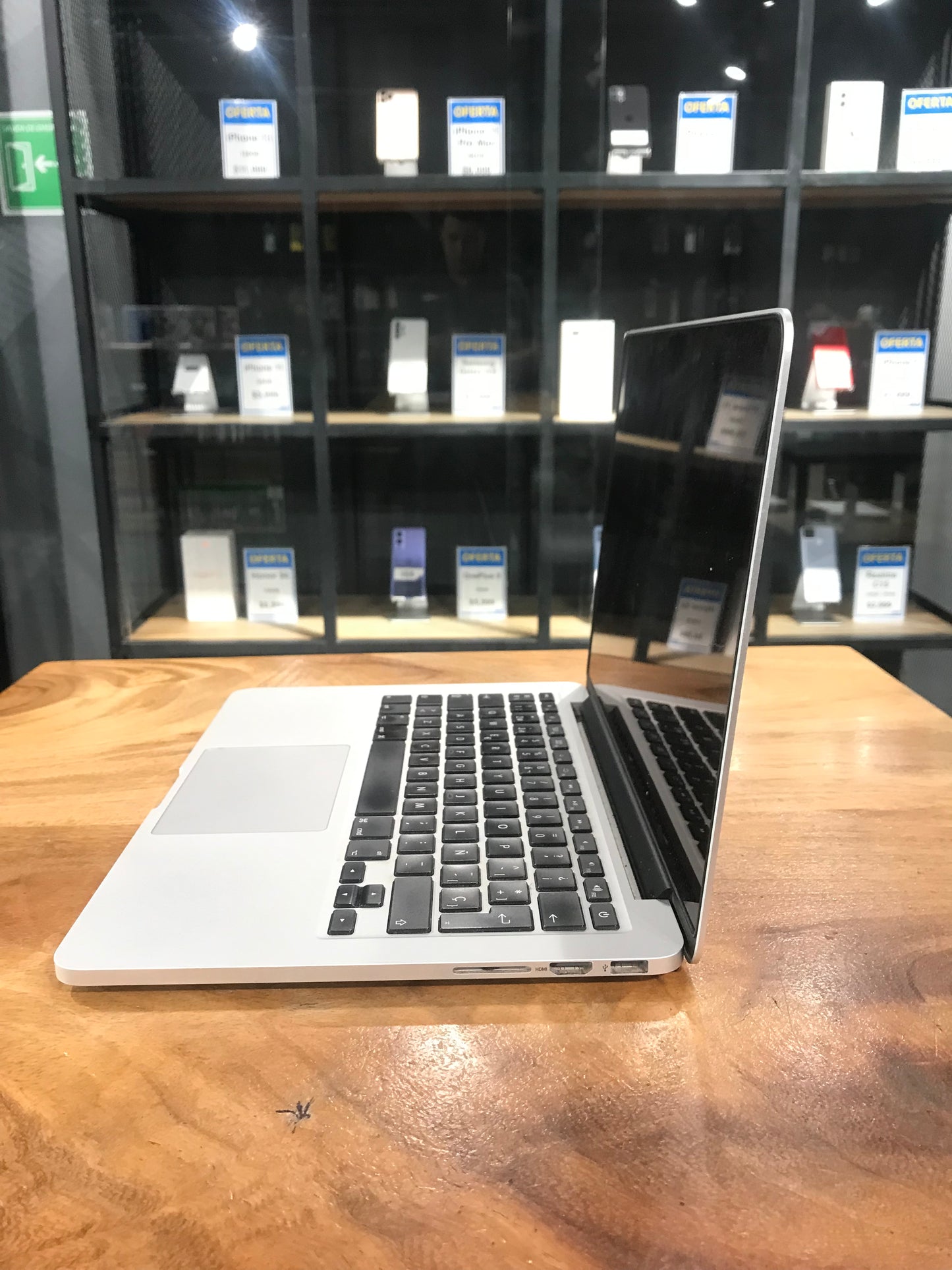MacBook Pro 13" Retina 2015 (Producto Unico)