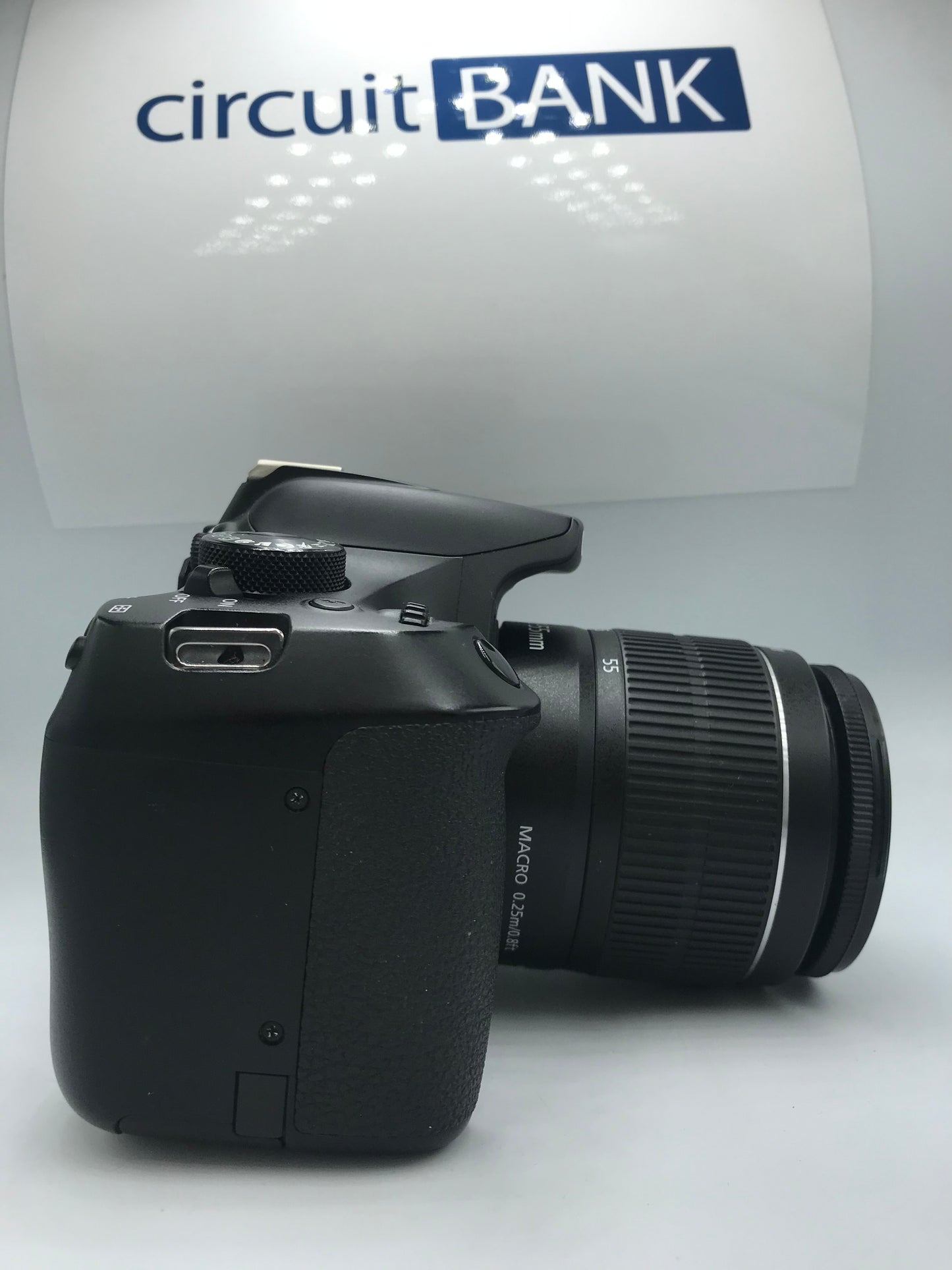 Canon EOS Rebel T6 (Producto Único)