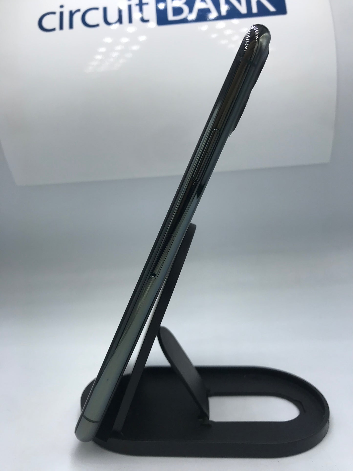 iPhone 11 Pro Max (Producto Único)
