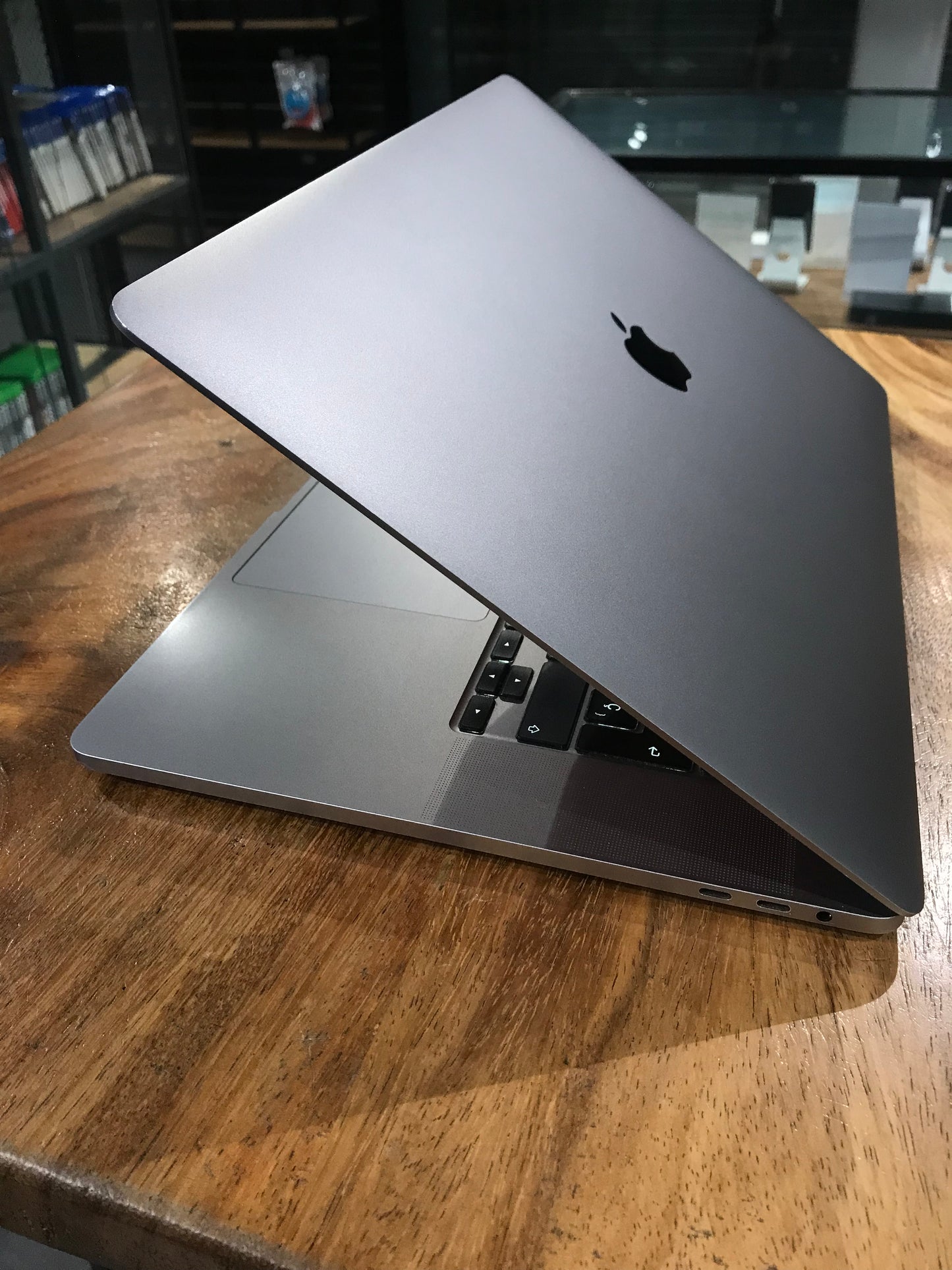 MacBook Pro TouchBar 16" 2019 (Producto Único)