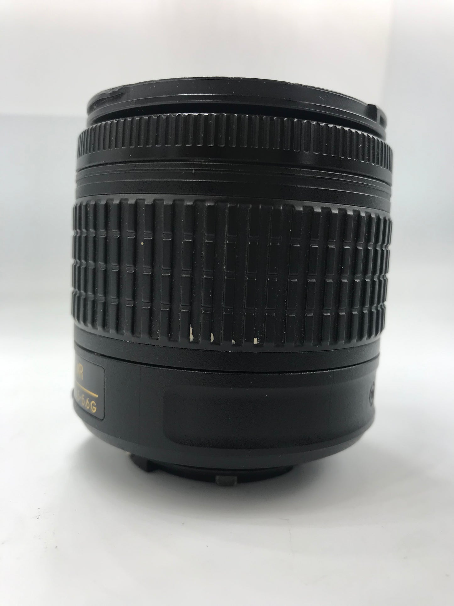 Lente Nikon 18-55mm (Producto Único)