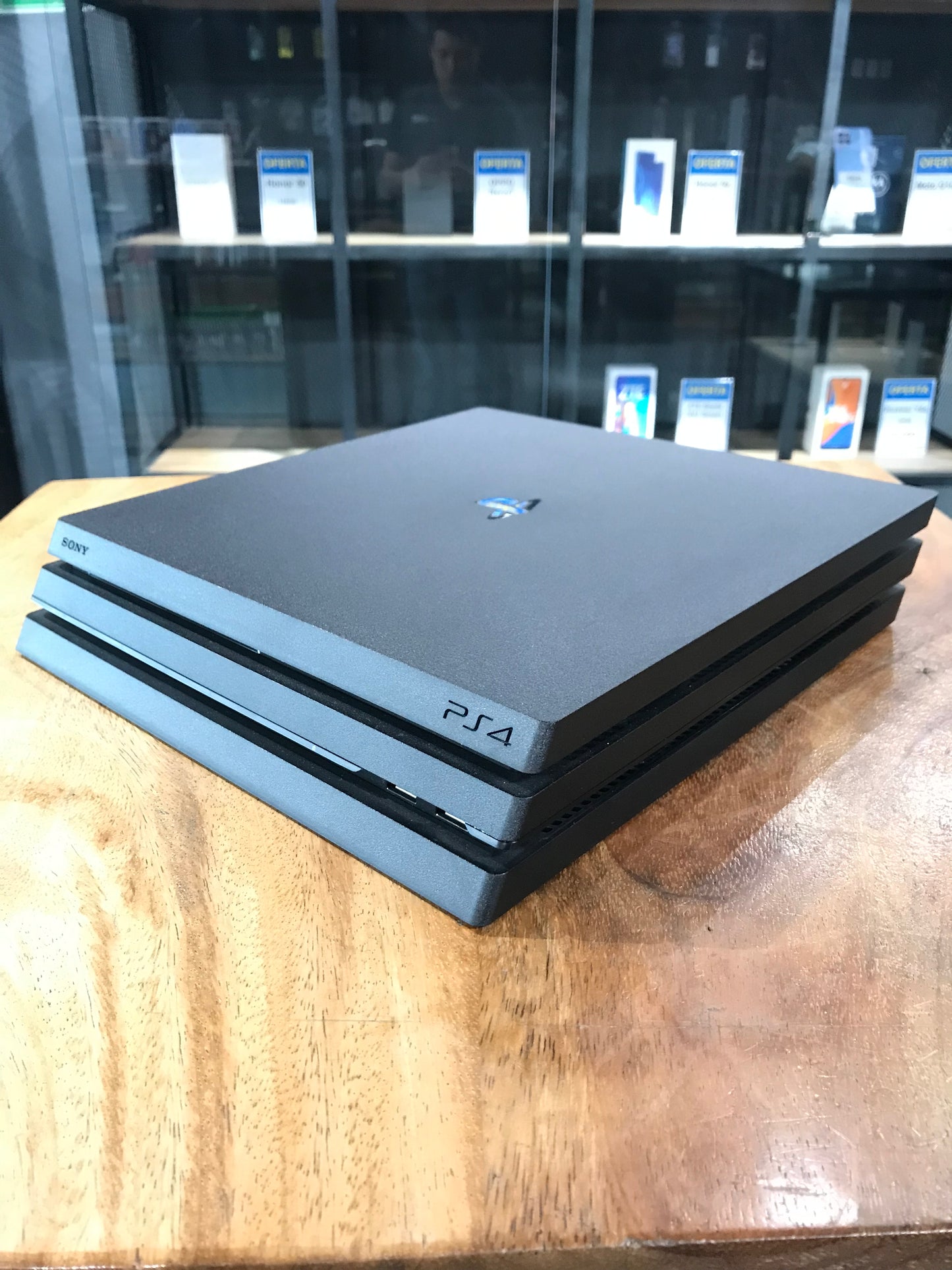 PlayStation 4 Pro 1TB (Producto Único)