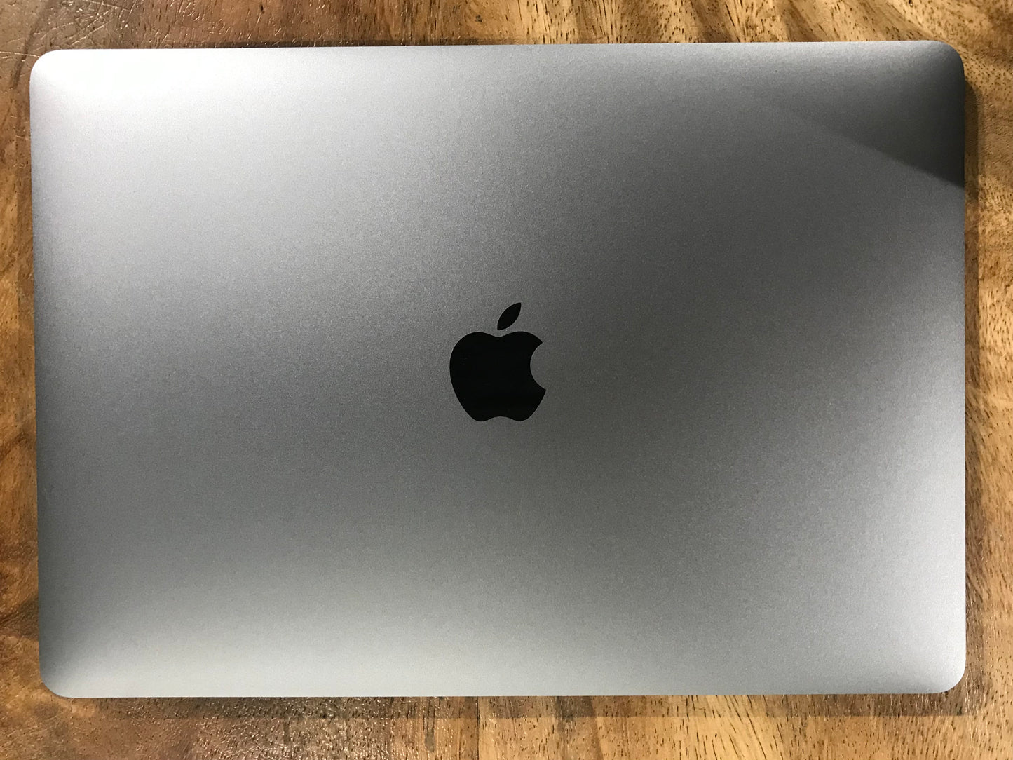 Macbook Air 13" 2019 (Producto Único)